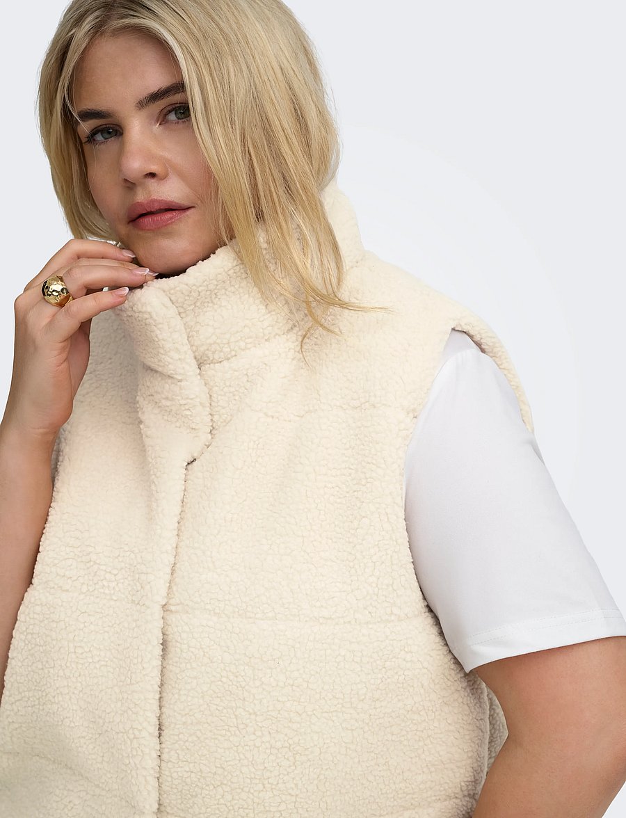ONLY Carmakoma - CARSANDRA TEDDY WAISTCOAT OTW NOOS - fleece- und teddy-westen - pumice stone - 5
