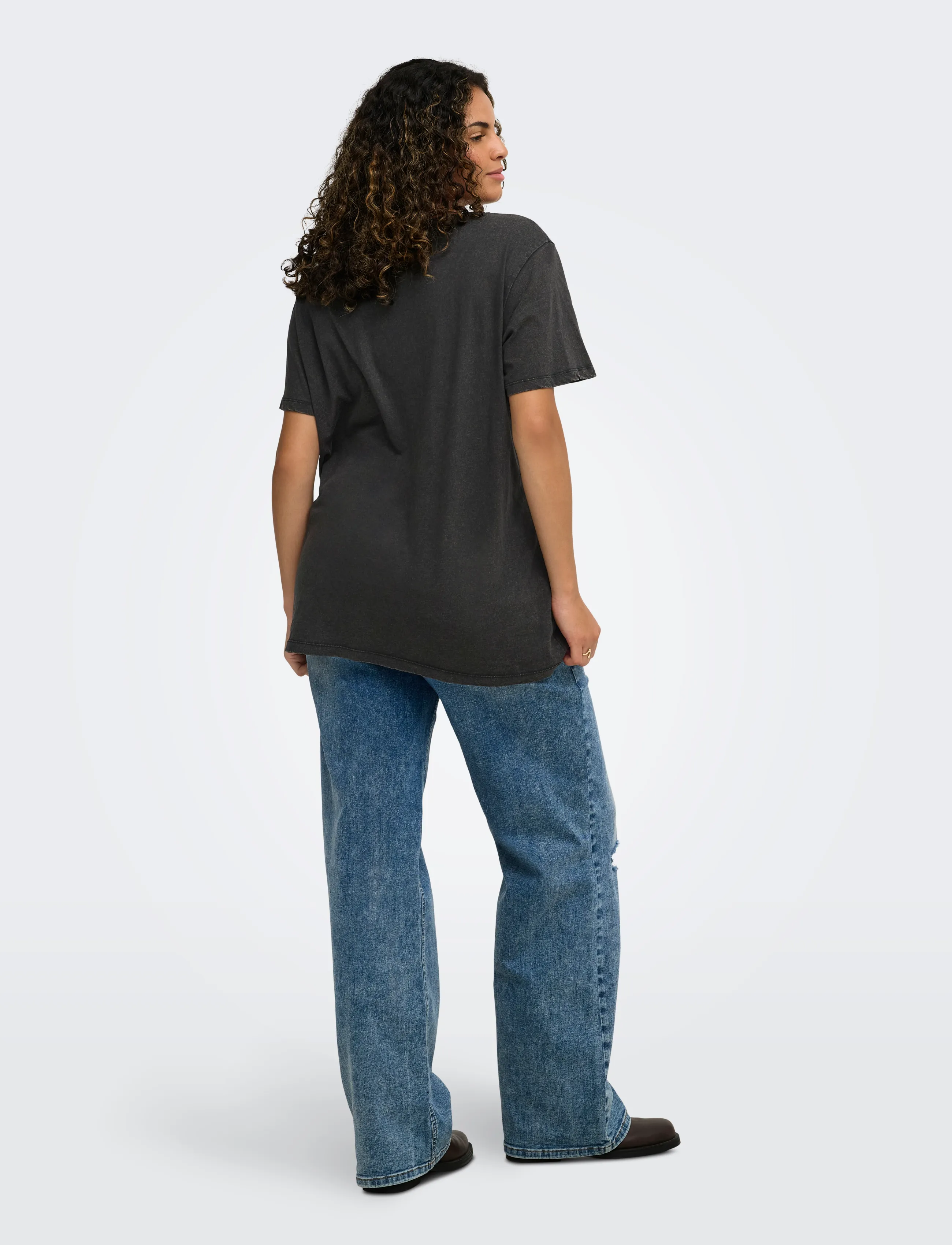 ONLY Carmakoma - CARROXY S/S REG O-NECK TEE JRS - t-shirts - black - 3