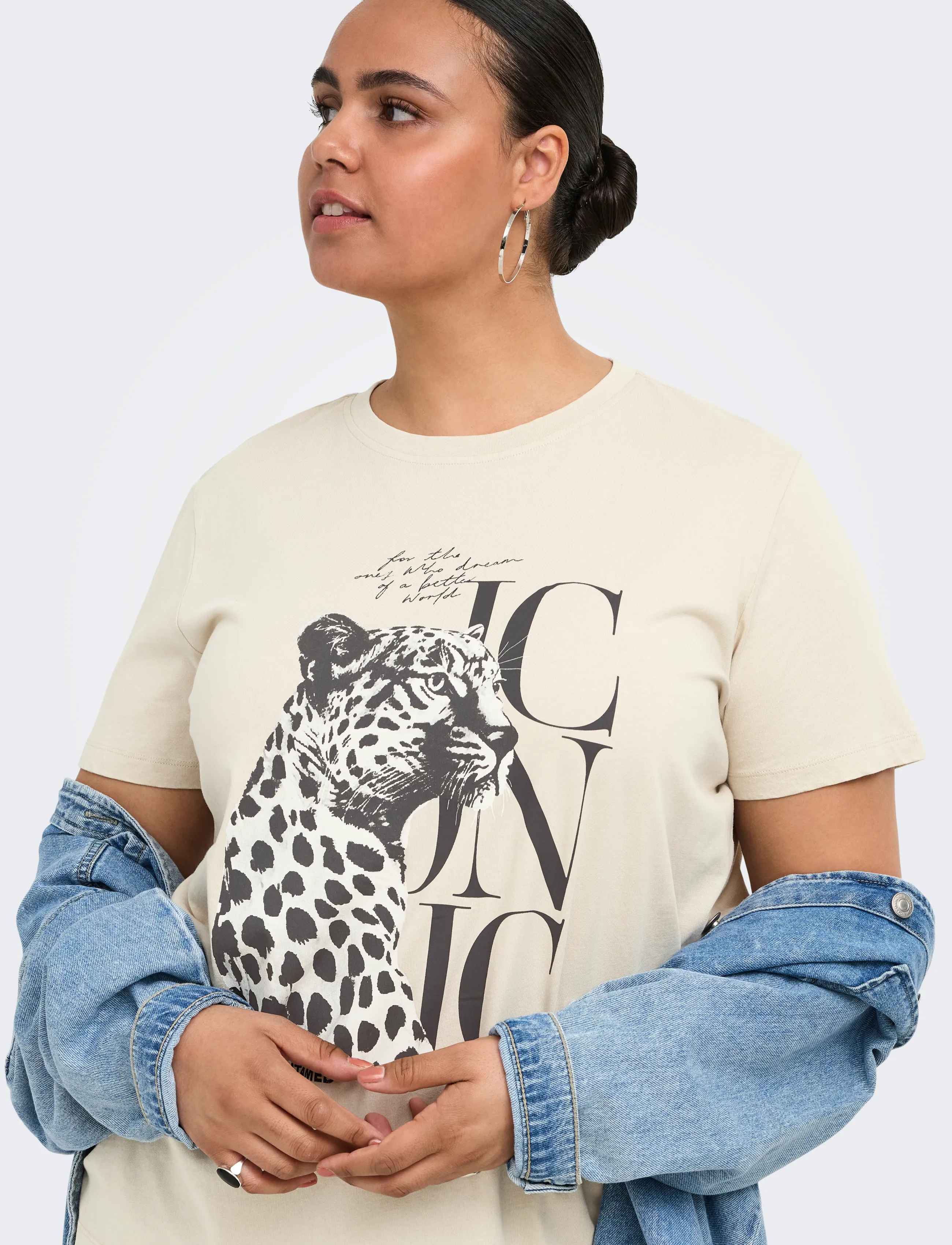 ONLY Carmakoma - CARROXY S/S REG O-NECK TEE JRS - pumice stone - 5