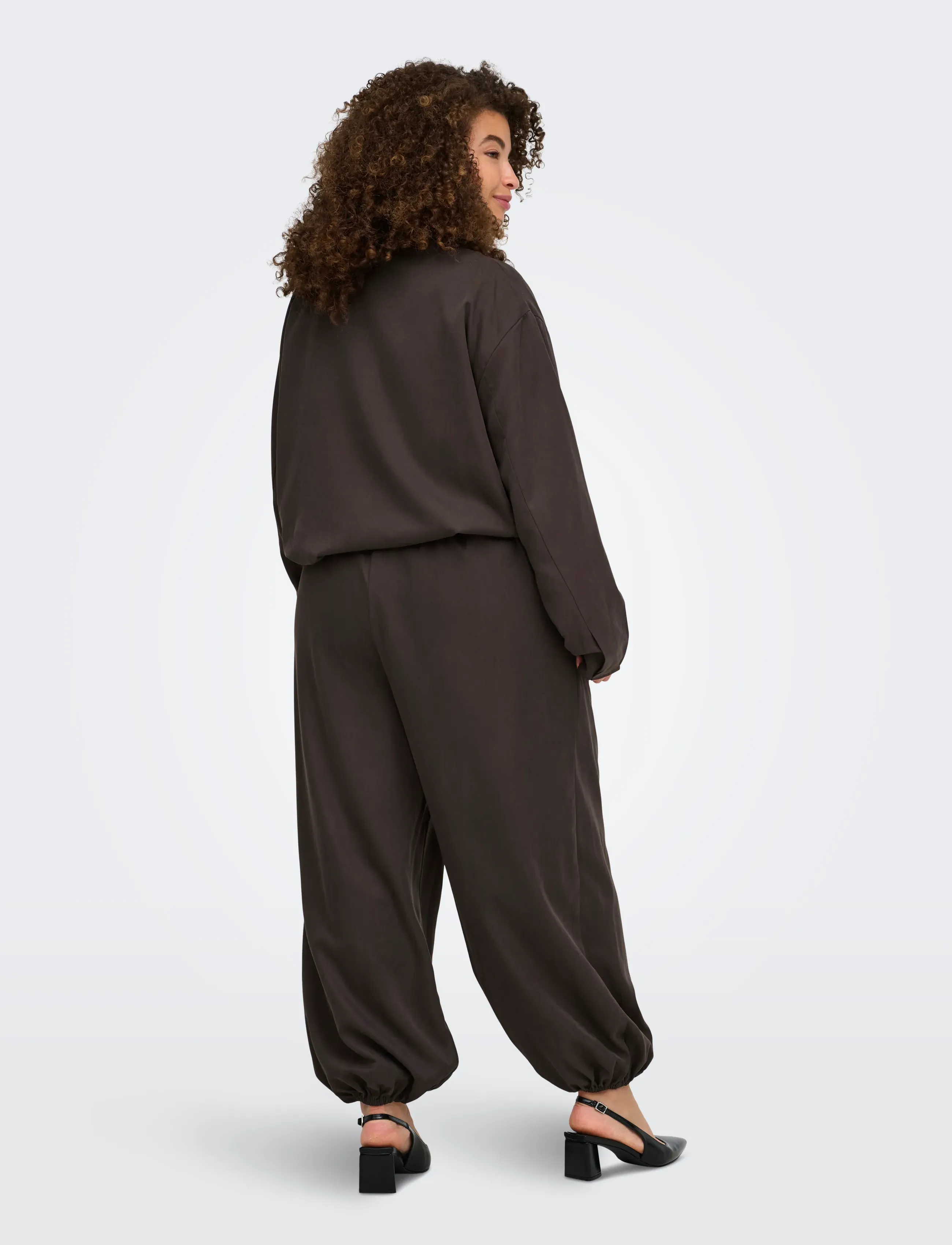 ONLY Carmakoma - CARLUCCA BALLOON PANT PNT - laveste priser - coffee bean - 3