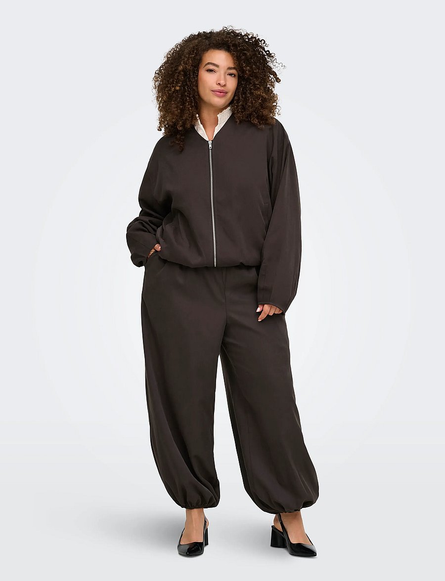 ONLY Carmakoma - CARLUCCA BALLOON PANT PNT - barrel-püksid - coffee bean - 4
