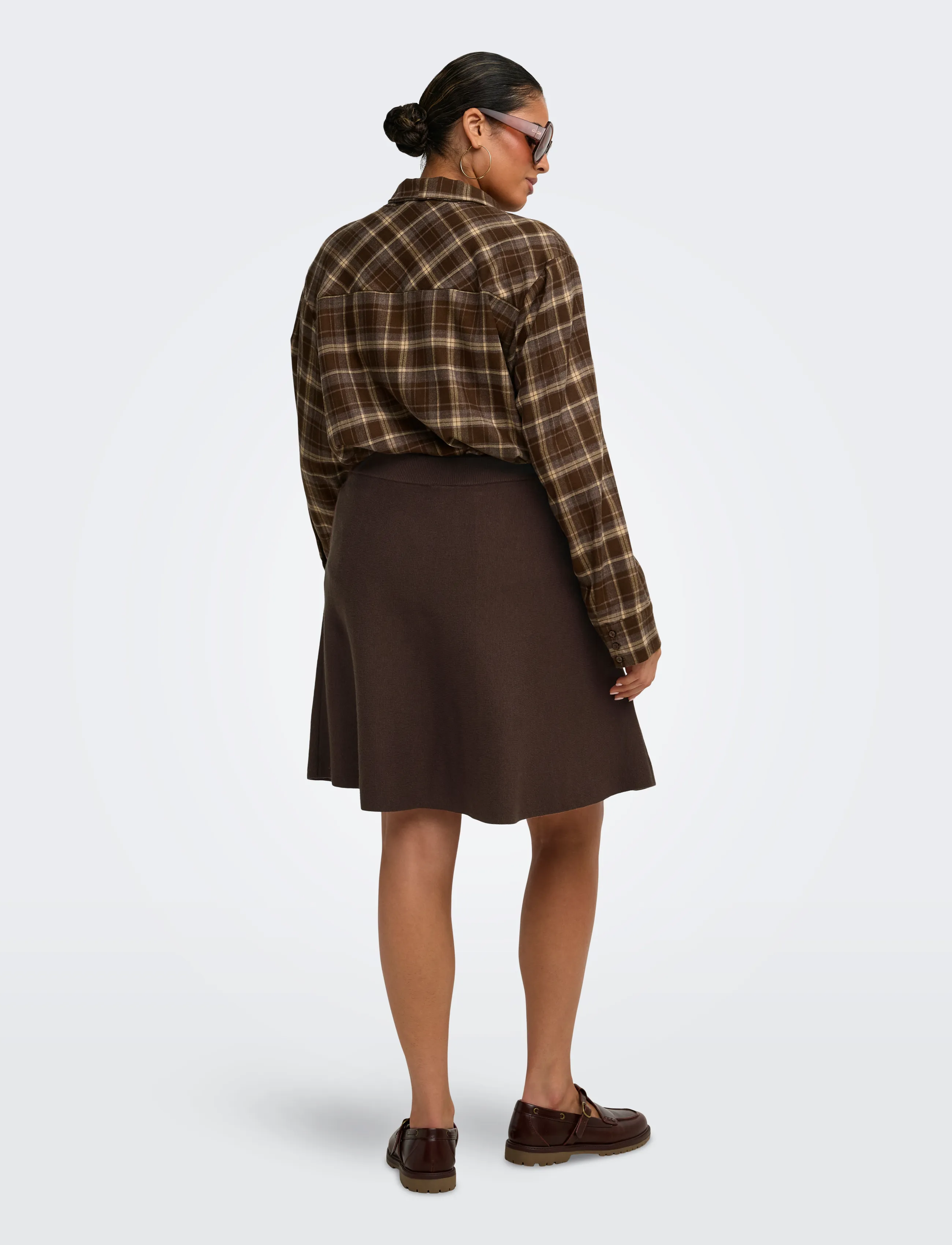 ONLY Carmakoma - CARAMAR SKATER MINI SKIRT KNT - strickröcke - coffee bean - 3