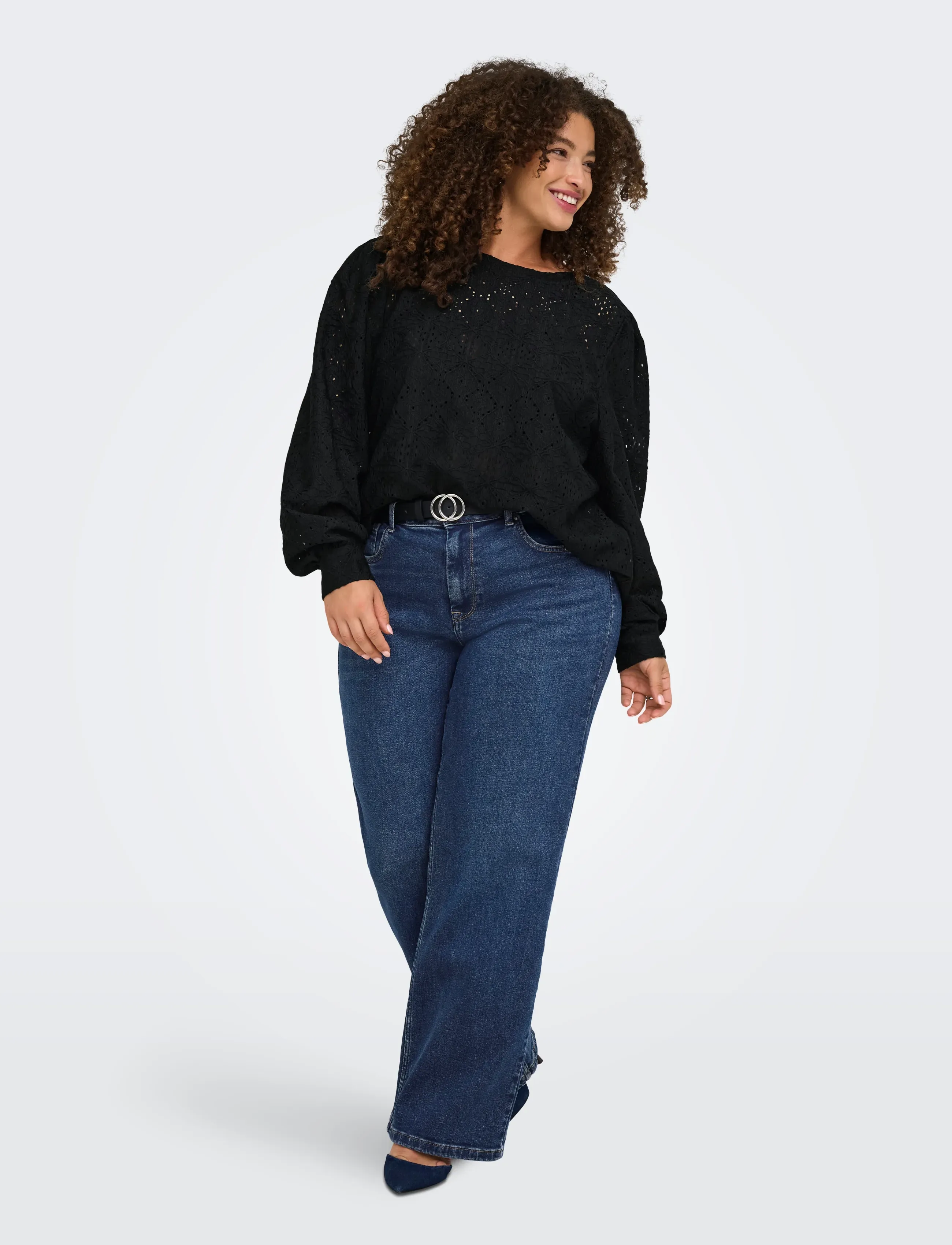 ONLY Carmakoma - CARHELLEN L/S O-NECK BLOUSE JRS BF - langärmelige blusen - black - 4
