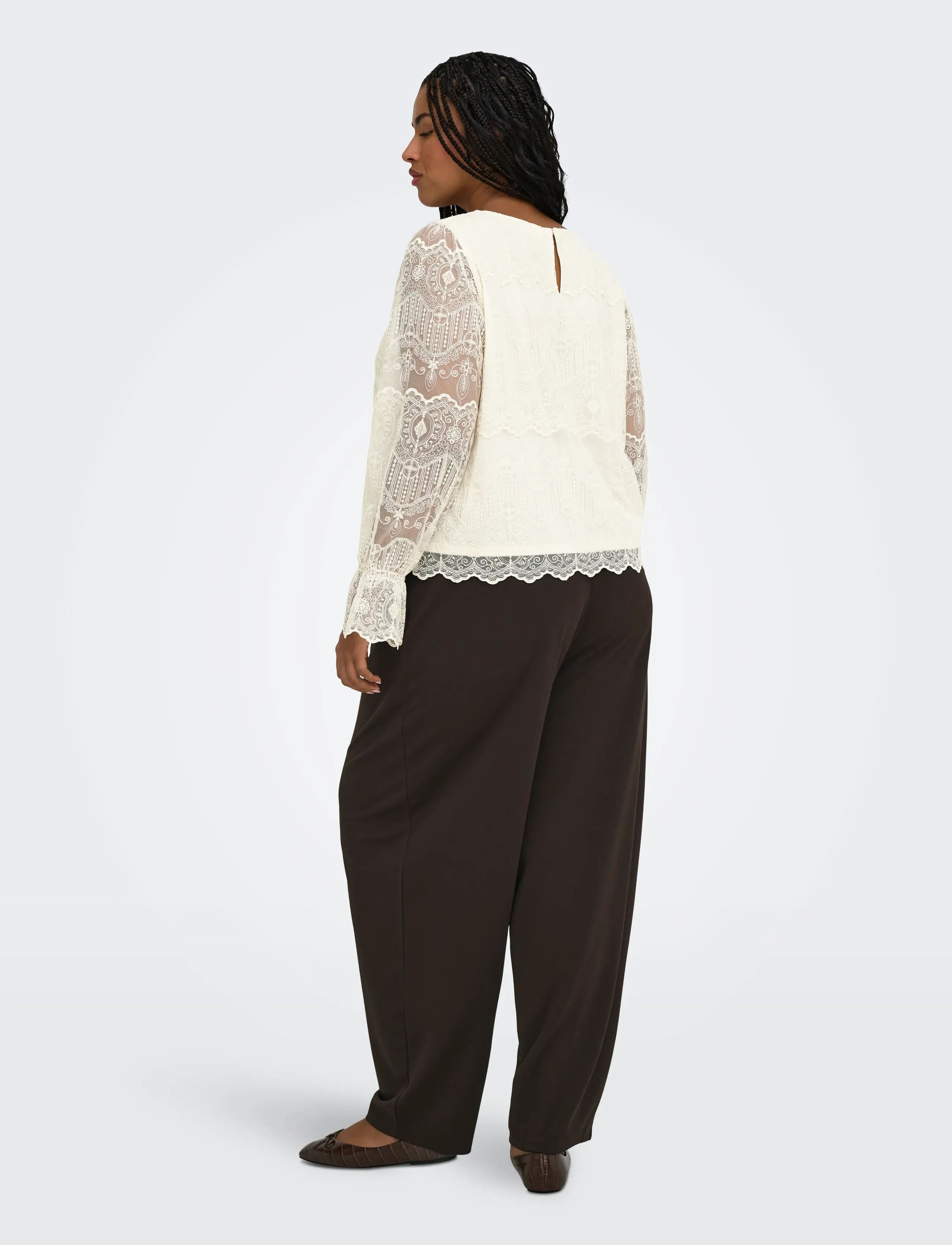 ONLY Carmakoma - CARZENNA L/S LACE O-NECK TOP WVN - long sleeved blouses - cloud dancer - 3