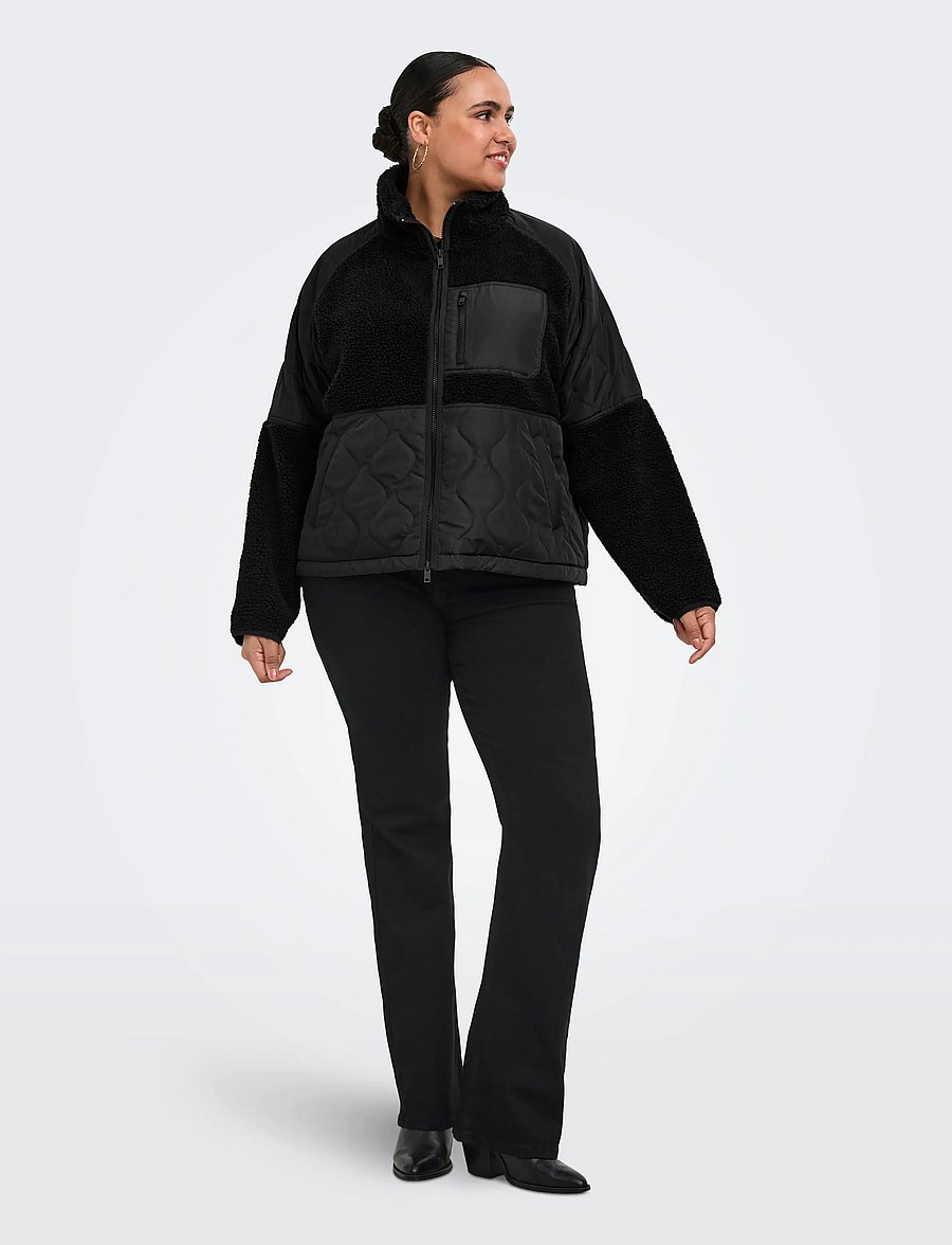 ONLY Carmakoma - CAROHIO QUILT MIX FLEECE SHORT JACKT OTW - quiltede jakker - black - 4