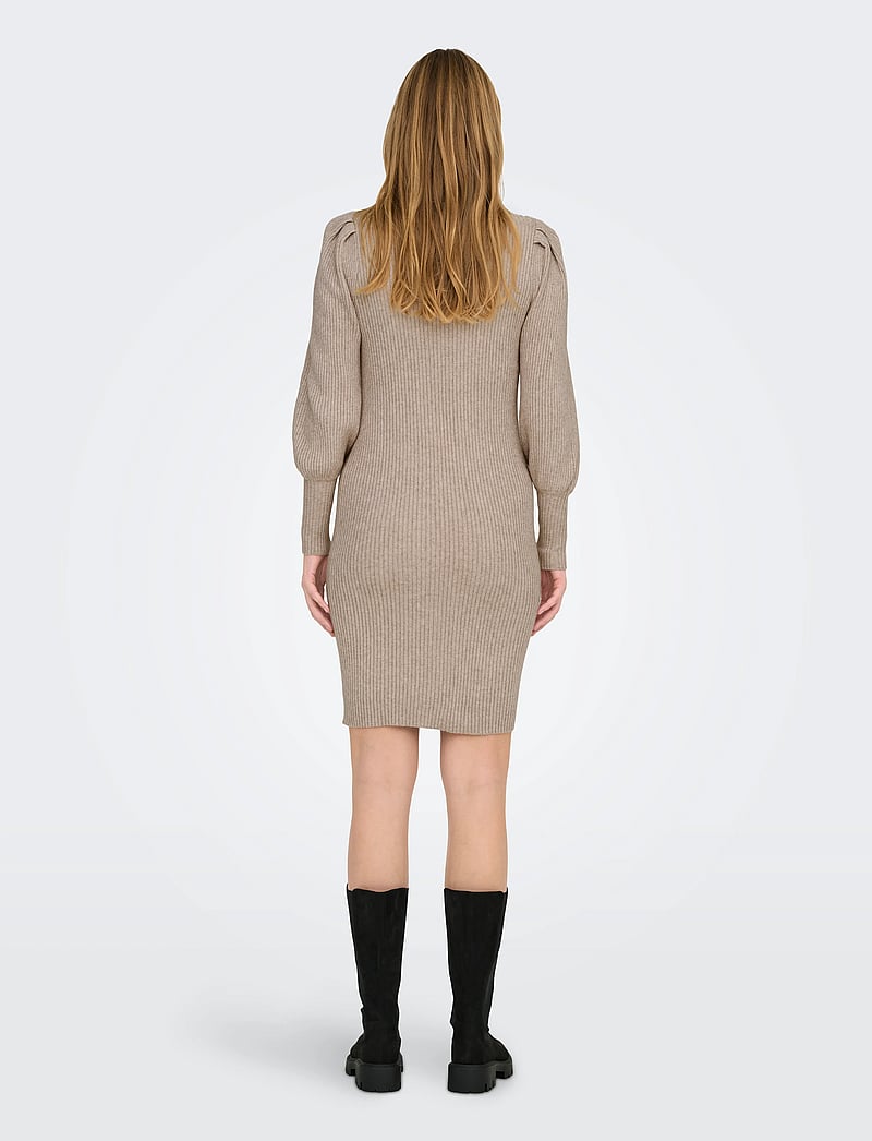 Only Maternity - OLMKATIA L/S DRESS KNT NOOS - strikkjoler - mocha meringue - 4