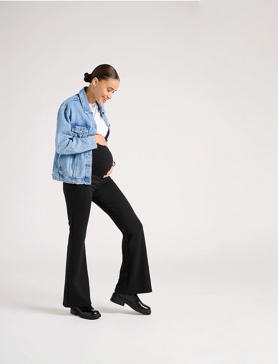 Only Maternity - OLMFEVER STRETCH FLAIRED PANTS JRS NOOS - underdele - black - 3