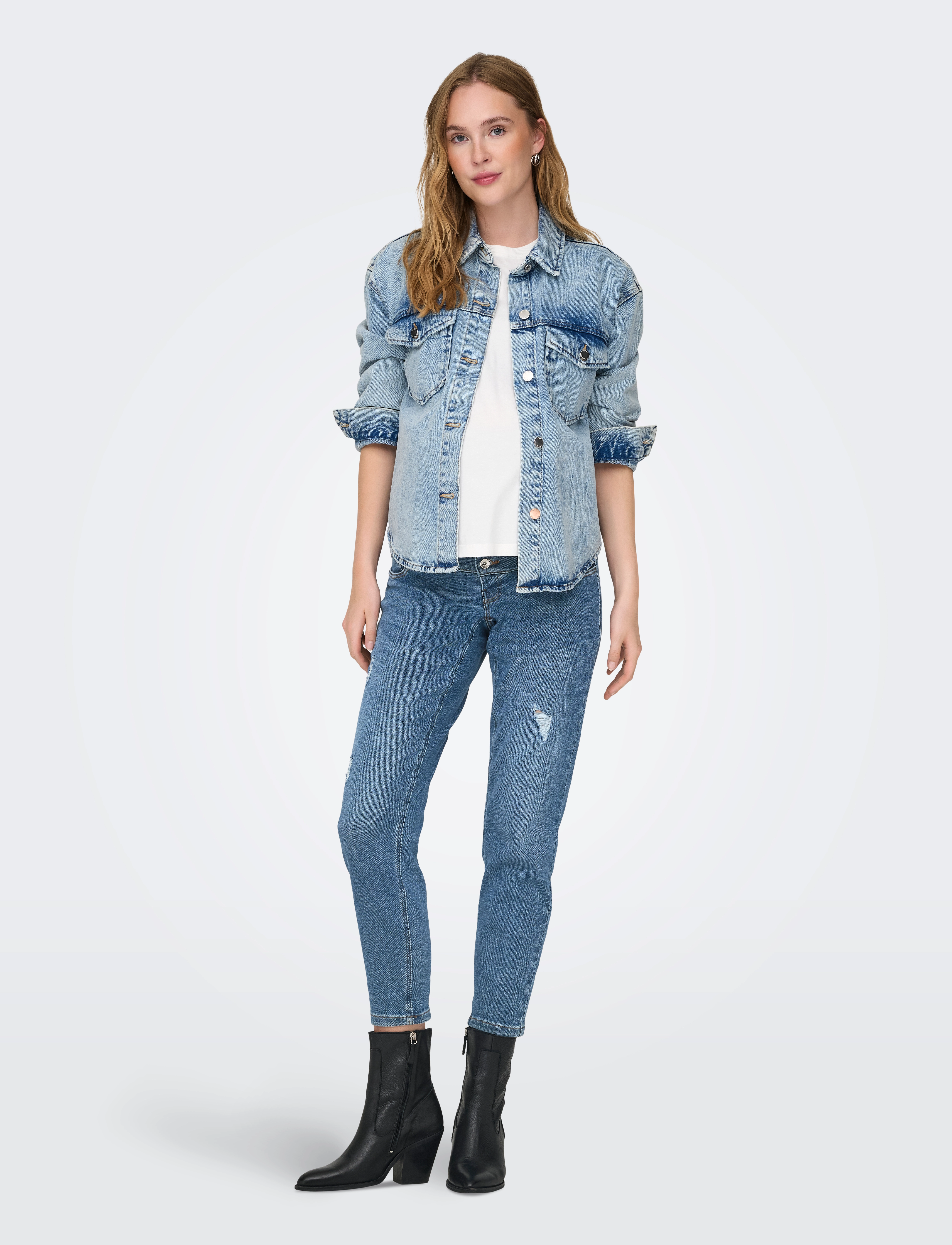 Only Maternity - OLMCATWALK HW MOM AK DES DNM PIM040 NOOS - mom-jeans - light blue denim - 3