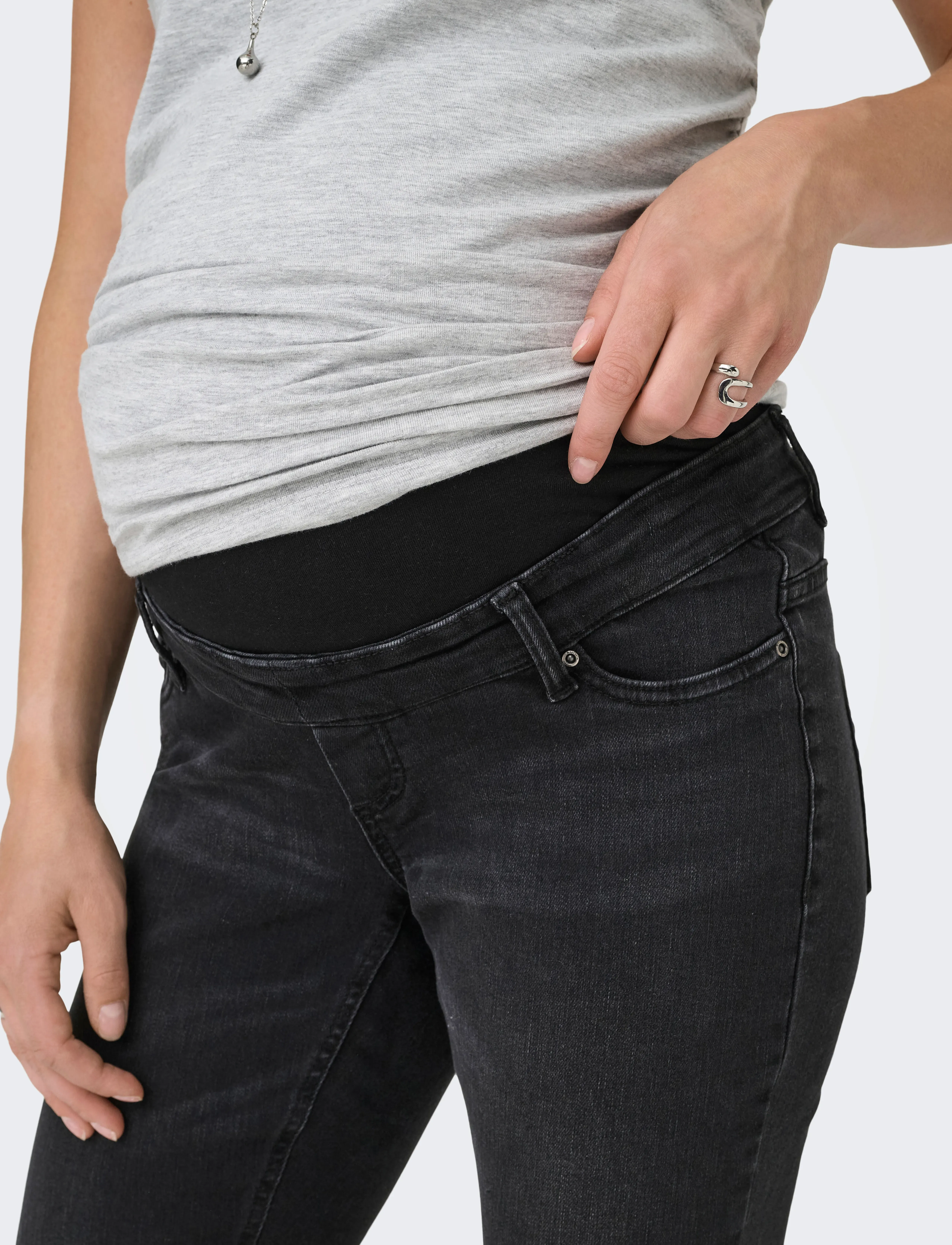Only Maternity - OLMBLUSH MID SK ANK RW DNM REABOX NOOS - liibuvad teksad - washed black - 5