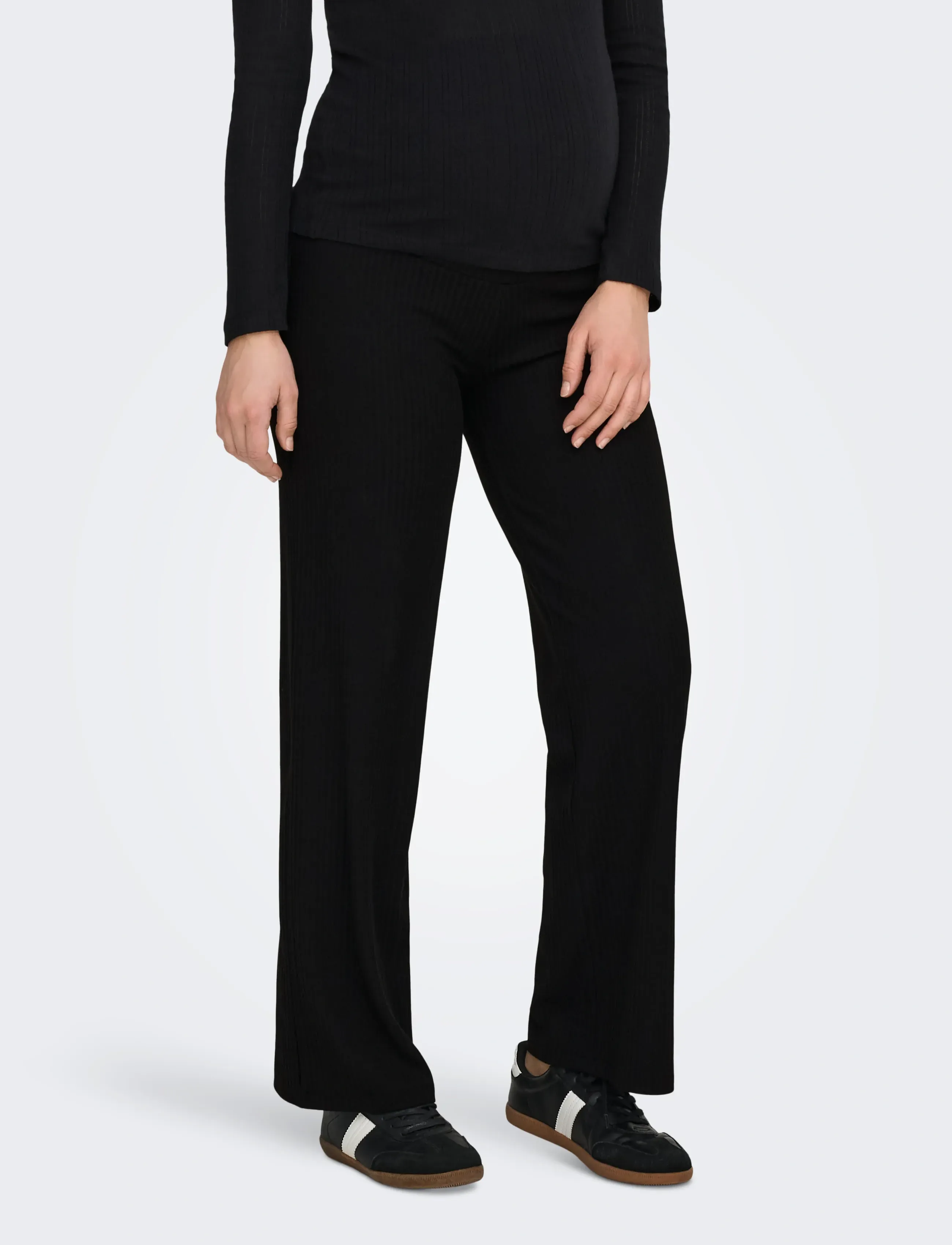 Only Maternity OLMEMMA WIDE PANT JRS NOOS - Kläder - BLACK / black