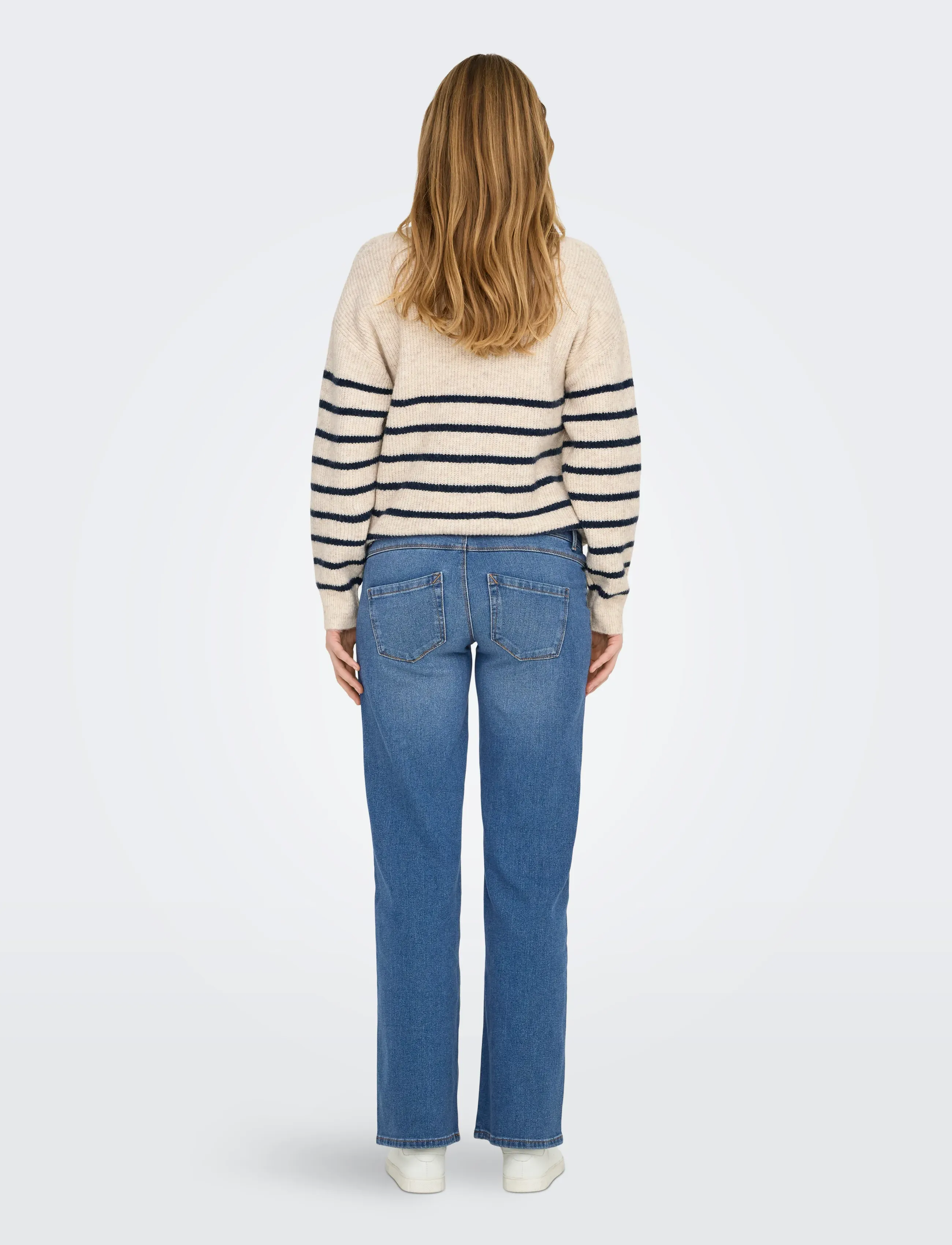 Only Maternity - OLMSNOW HW WIDE DNM JEANS PIM MBD NOOS - brede jeans - medium blue denim - 3