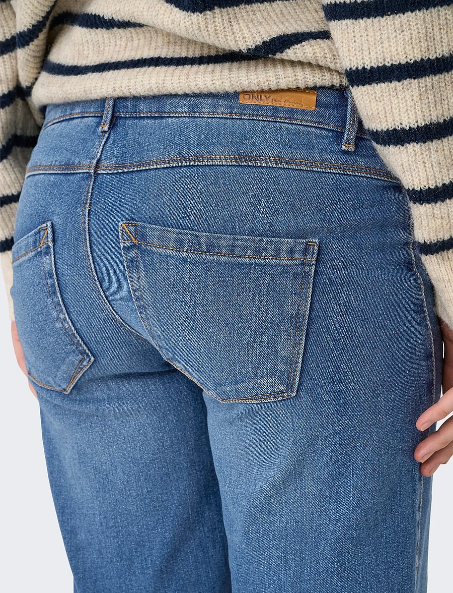 Only Maternity - OLMSNOW HW WIDE DNM JEANS PIM MBD NOOS - brede jeans - medium blue denim - 5
