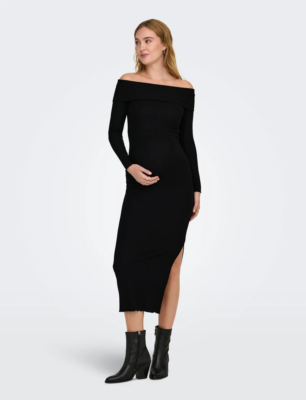Only Maternity - OLMESMERALDA L/S OFF SHOULDER DRESS JRS - midimekot - black - 5