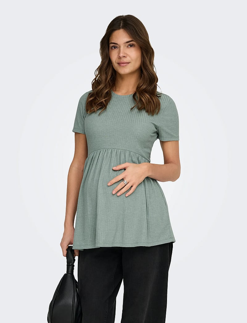 Only Maternity - OLMMALAYA S/S O-NECK TOP JRS NOOS - t-shirts - jadeite - 0
