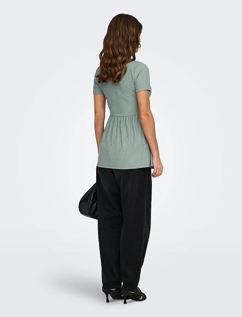 Only Maternity - OLMMALAYA S/S O-NECK TOP JRS NOOS - t-shirts - jadeite - 3