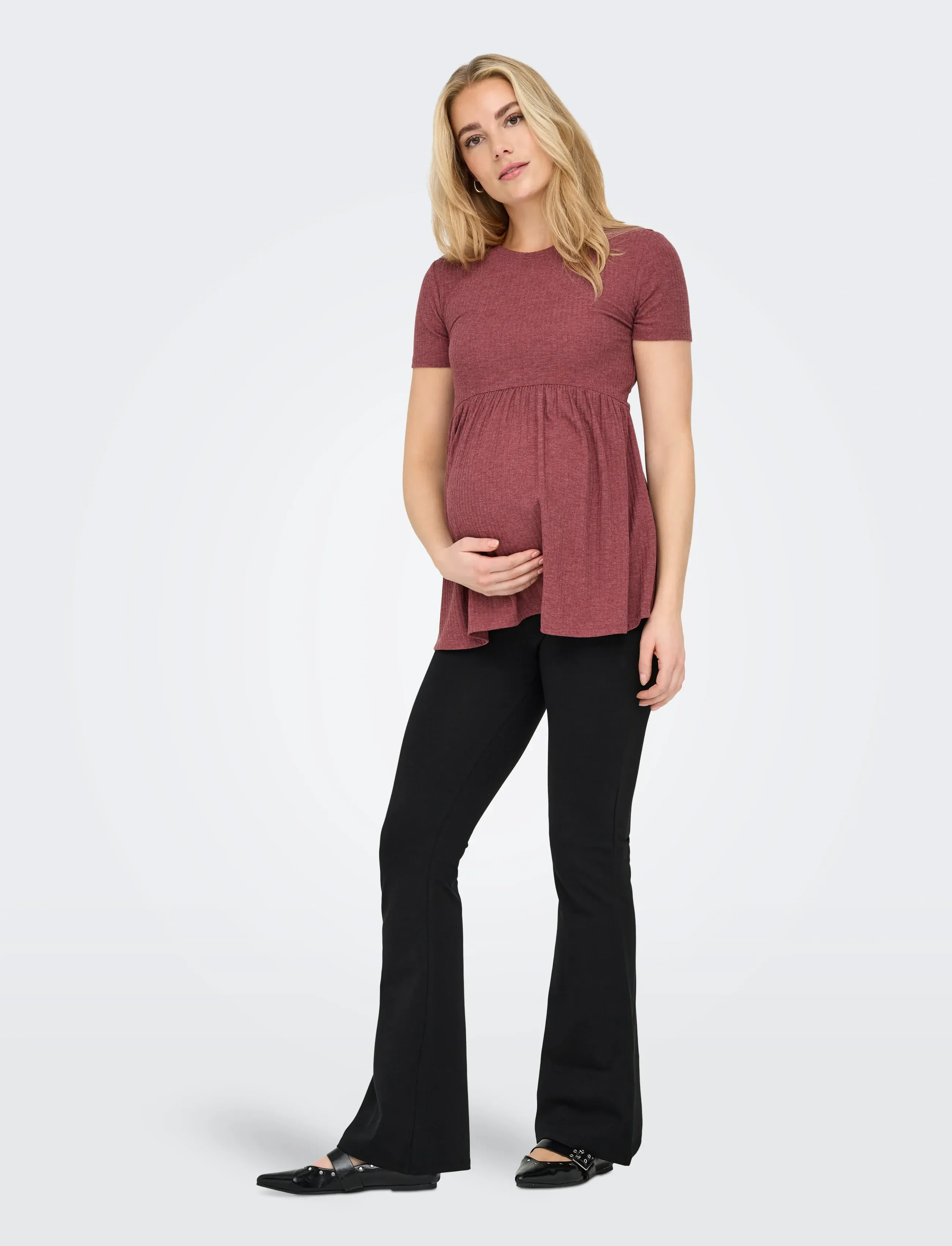 Only Maternity - OLMMALAYA S/S O-NECK TOP JRS NOOS - t-shirts - rose brown - 5