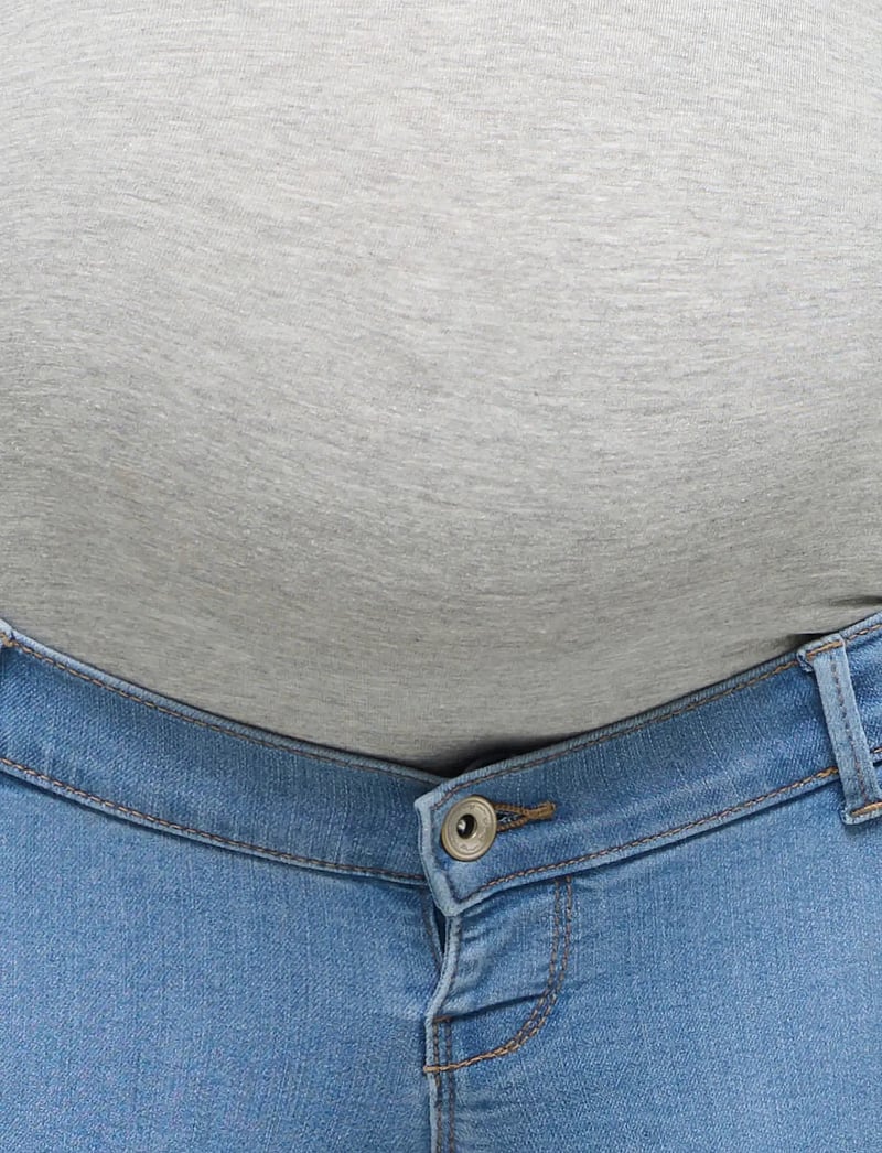 Only Maternity - OLMRAIN LIFE REG PUSH UP FLARED NOOS - alaosat - medium blue denim - 3