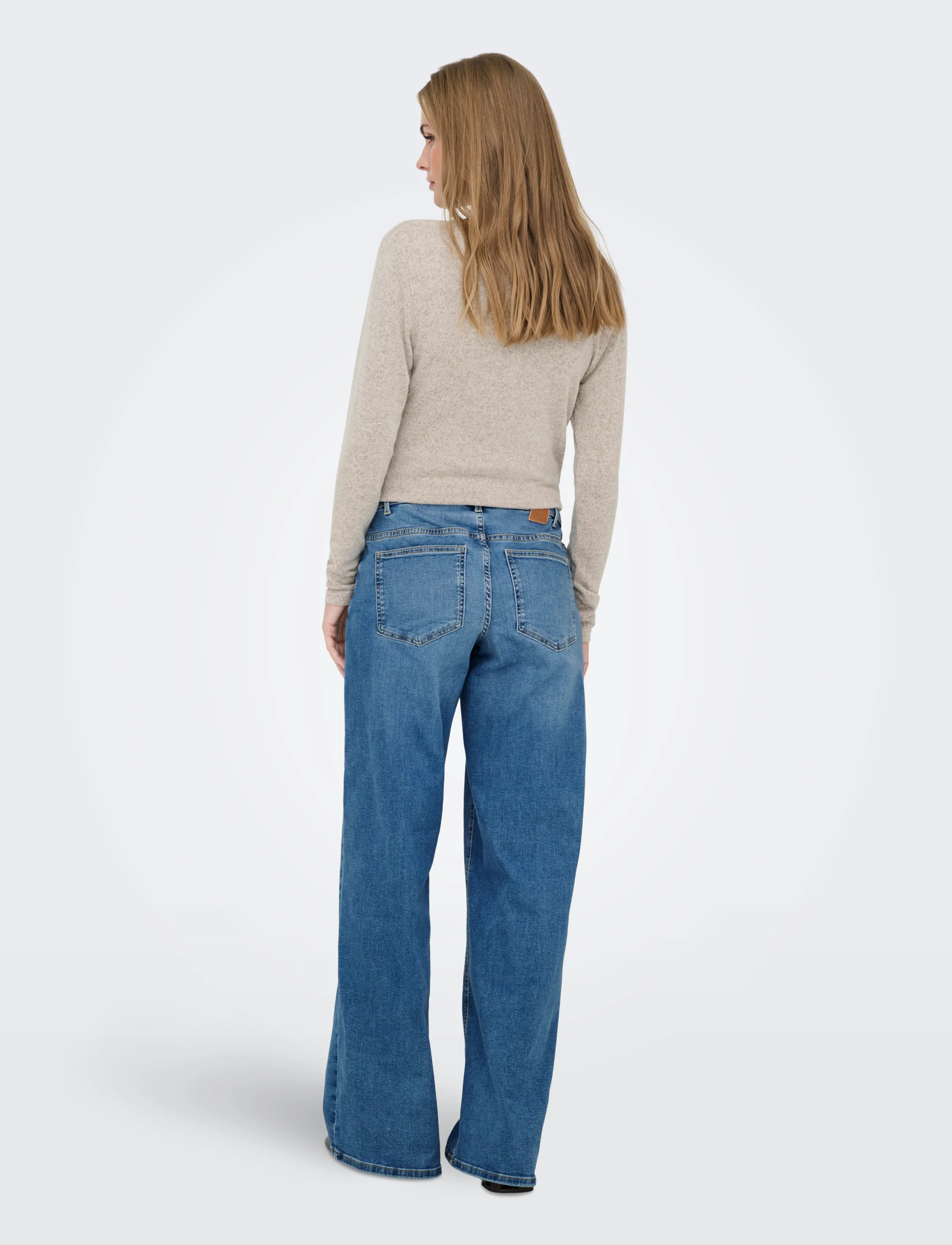 Only Maternity - OLMMADISON BLUSH WIDE DNM PIM3005 NOOS - hosen mit weitem bein - medium blue denim - 4
