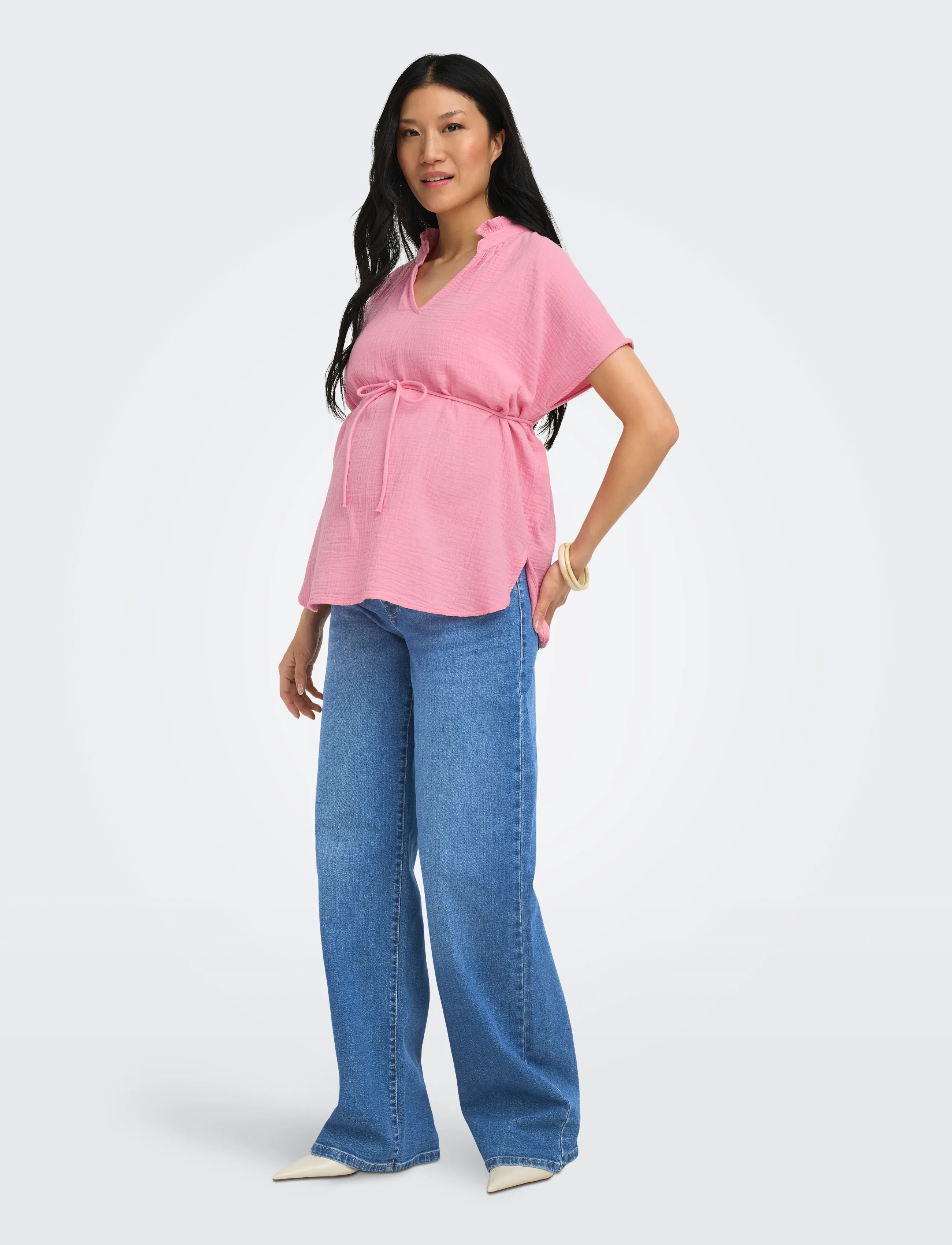 Only Maternity - OLMTHYRA S/S V-NECK TOP WVN - kortærmede bluser - sea pink - 5