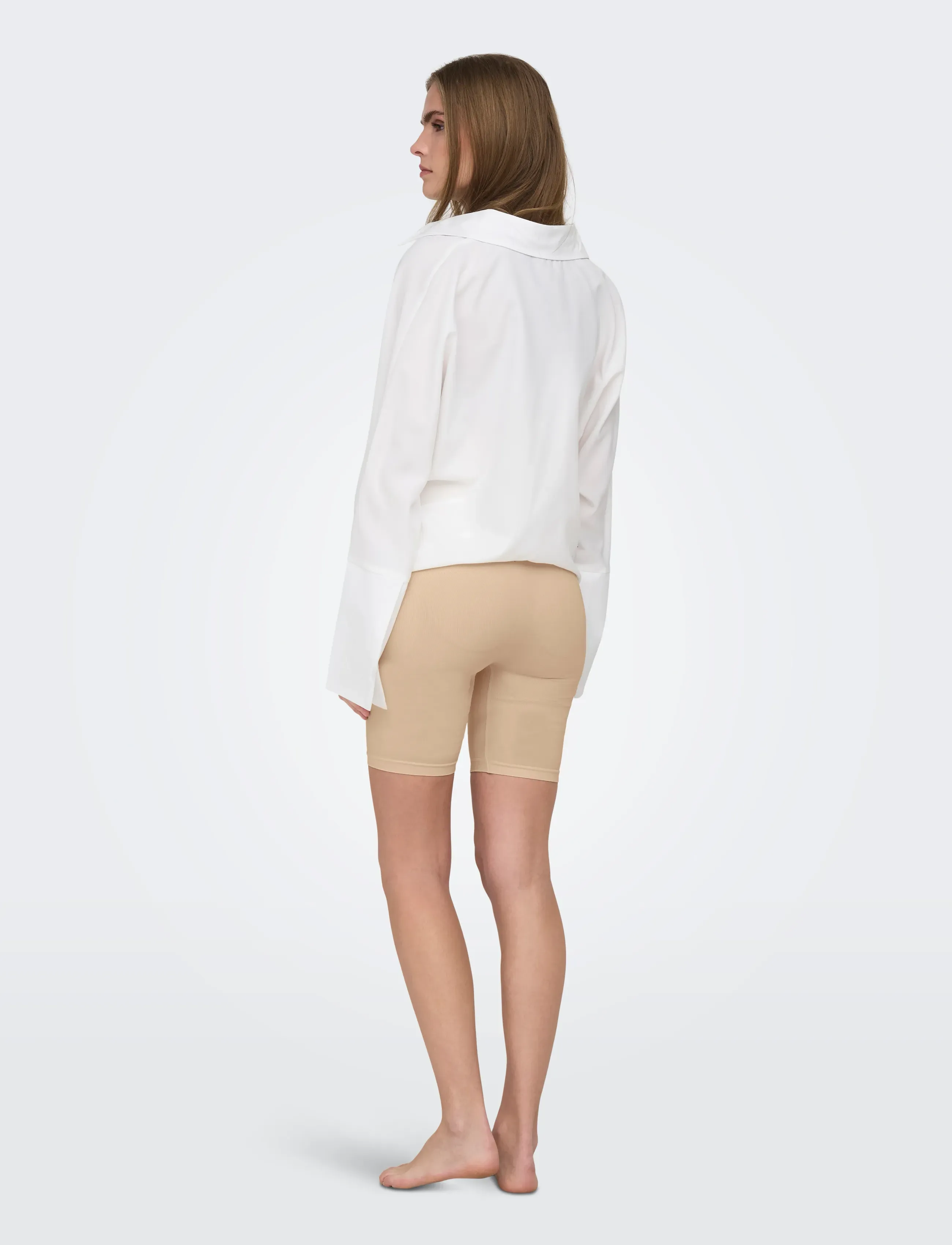 Only Maternity - OLMHOPE SEAMLESS SHORTS ACC NOOS - crÈme brÛlÉe - 4