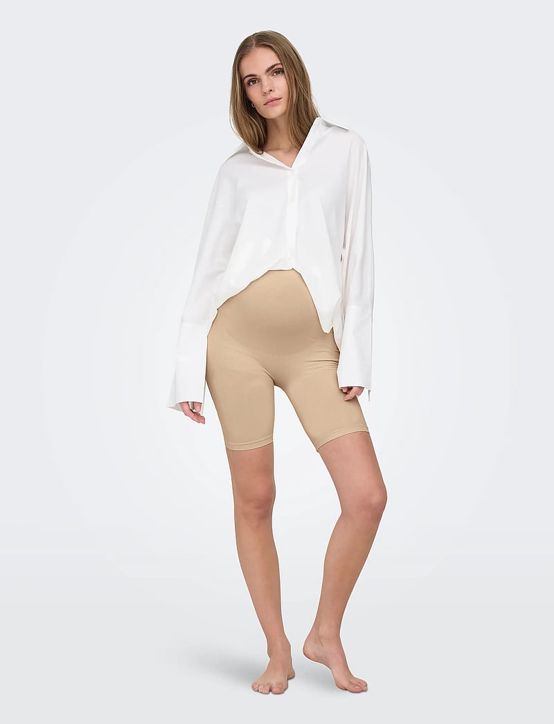 Only Maternity - OLMHOPE SEAMLESS SHORTS ACC NOOS - ratturipüksid - crÈme brÛlÉe - 5