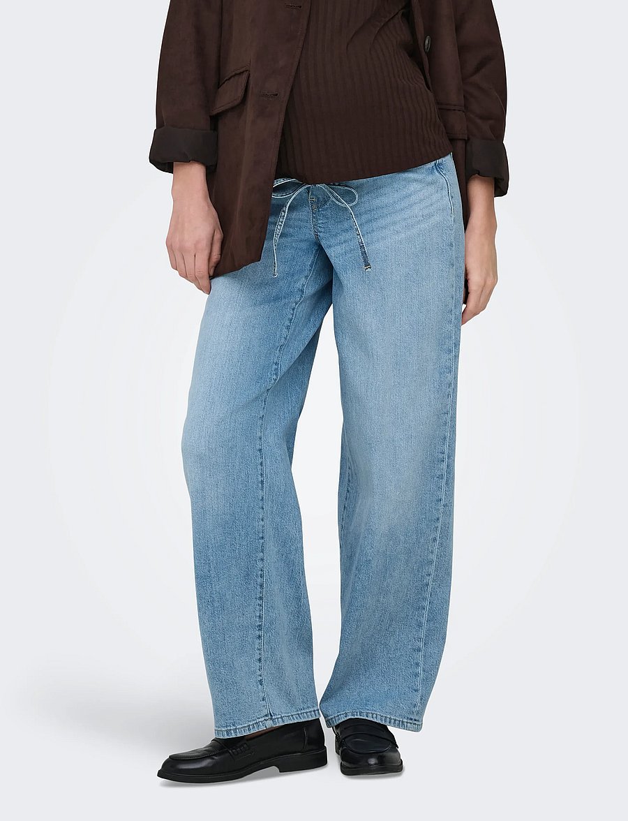 Only Maternity - OLMGIANNA STRAIGHT DOT450 DNM NOOS - straight jeans - light blue denim - 0