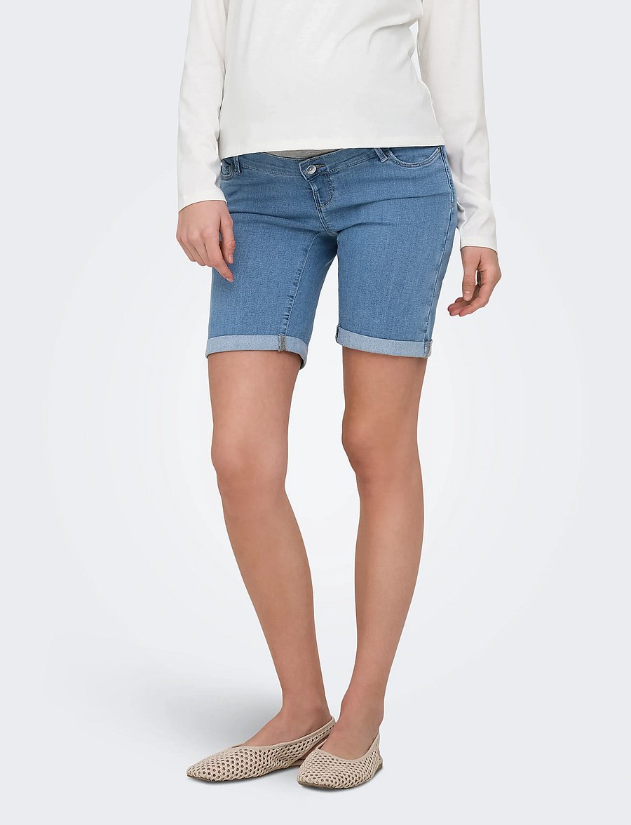 Only Maternity - OLMRAIN LIFE LONG DNM SHORTS NOOS - jorts - light blue denim - 0