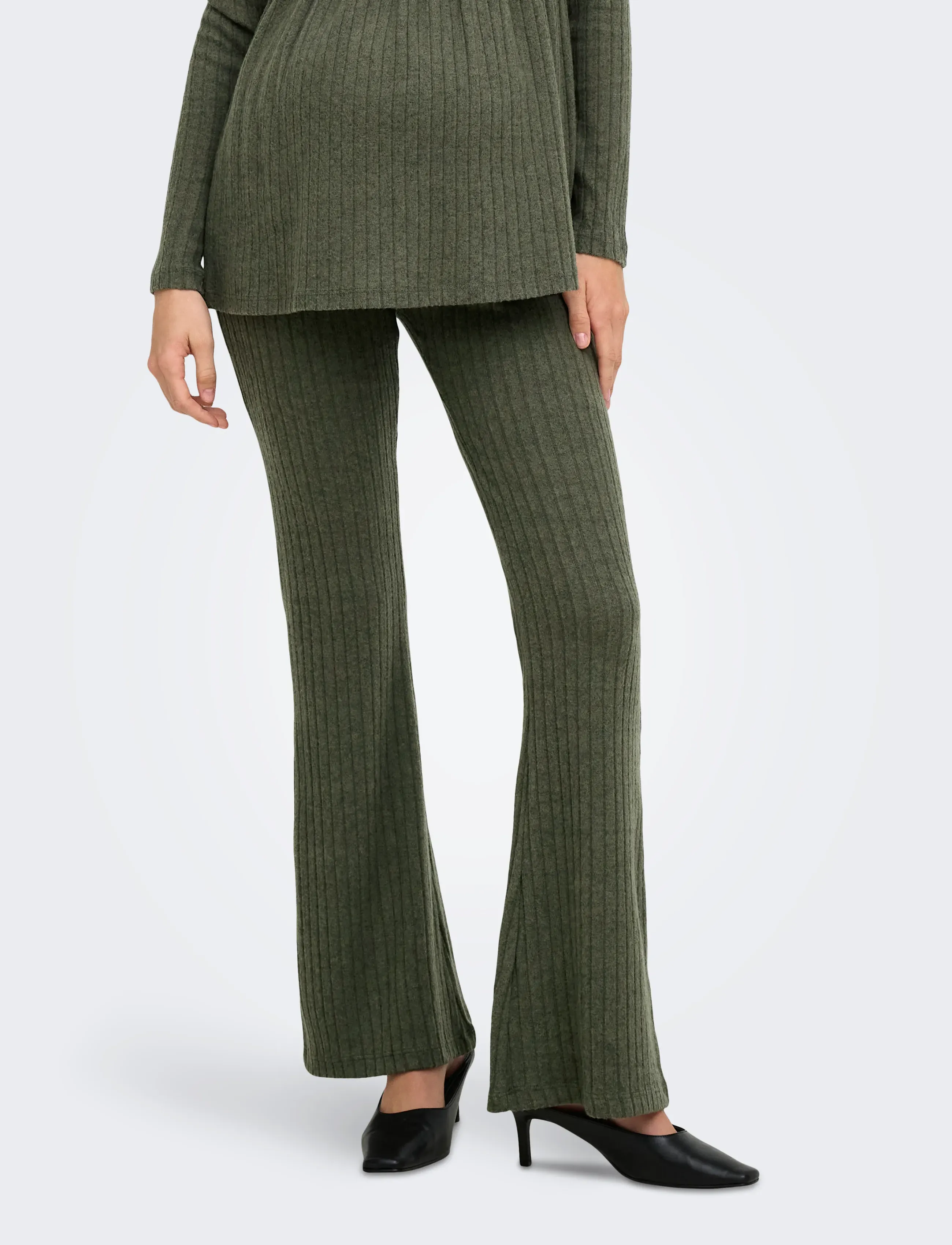 Only Maternity OLMLOLA FLARED RIB PANT JRS - Only Maternity - SMOKEY OLIVE / khaki/green