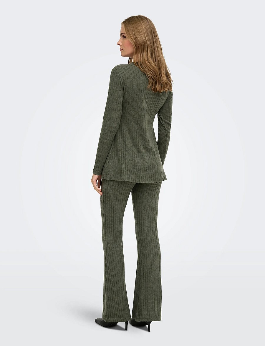 Only Maternity - OLMLOLA FLARED RIB PANT JRS - schlaghosen - smokey olive - 4