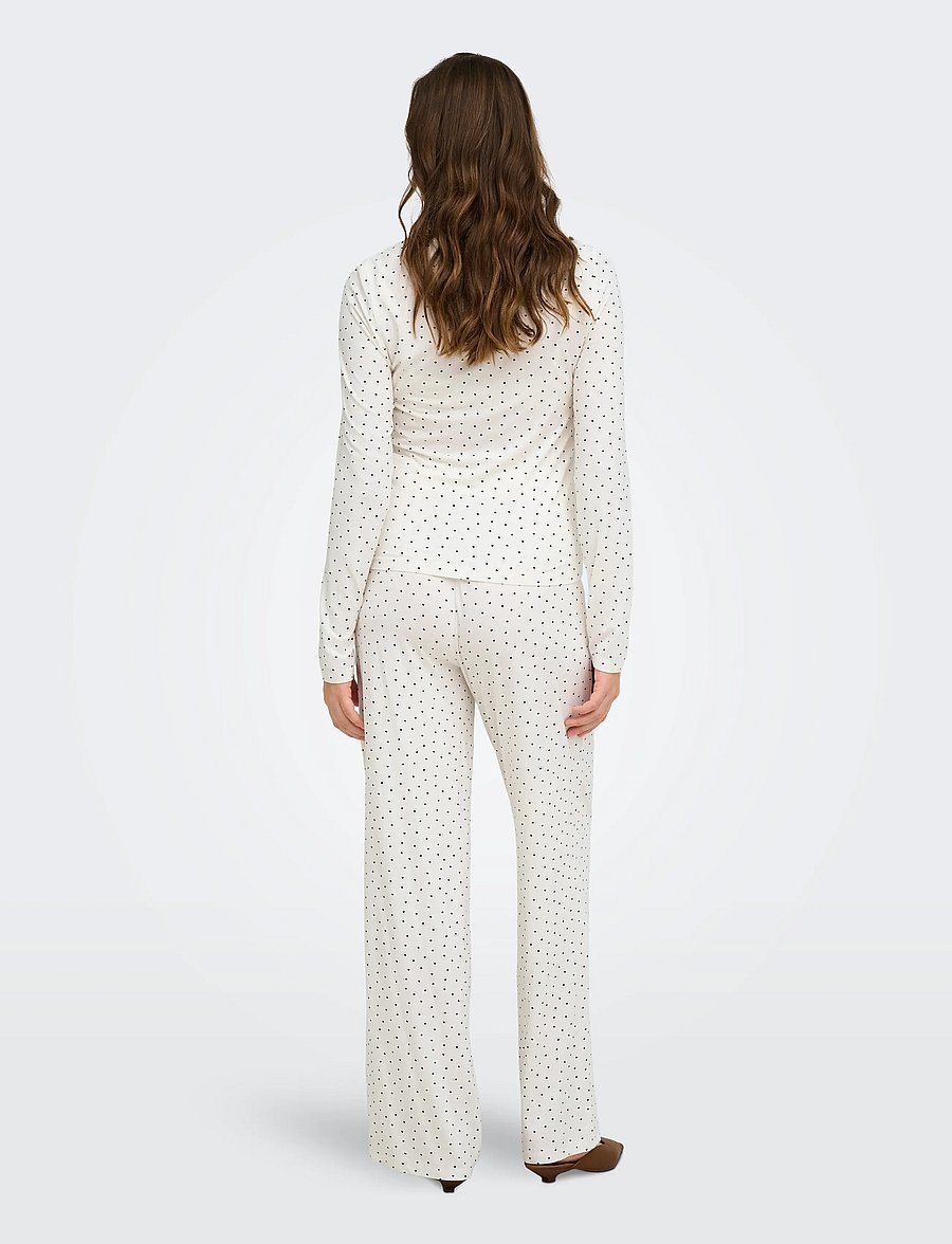 Only Maternity - OLMNINA LS AOP TOP/U/B PANT SET JRS - unterwäsche - cloud dancer - 4