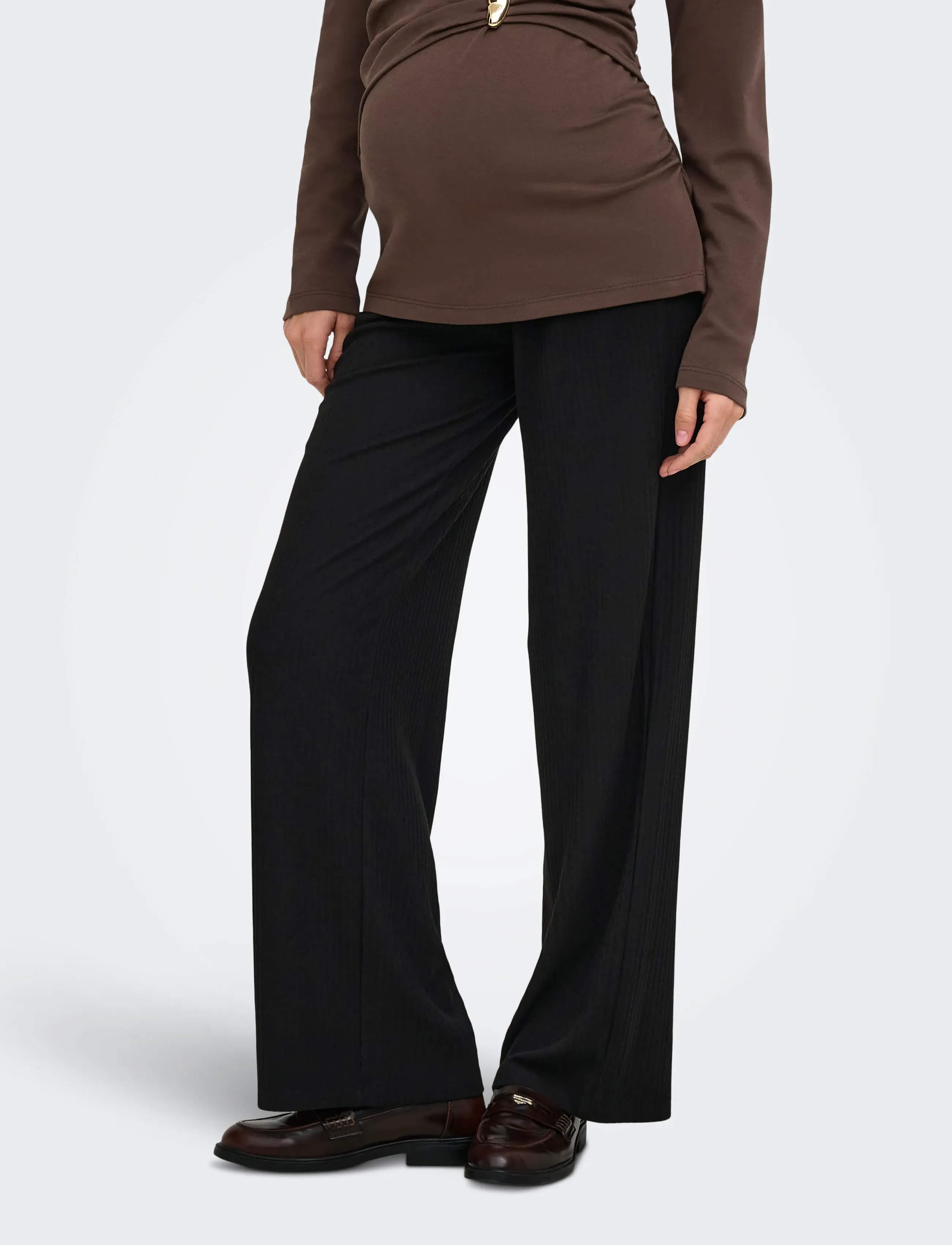 Only Maternity OLMMALAYA O/B WIDE PANT JRS - Hosen - BLACK / black