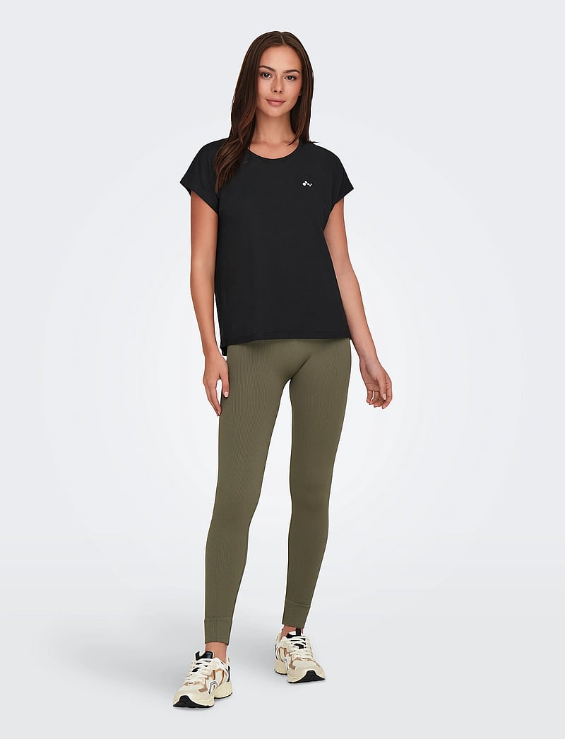 Only Play - ONPAUBREE ON SS BAT LOOSE TEE NOOS - t-shirts - black - 5