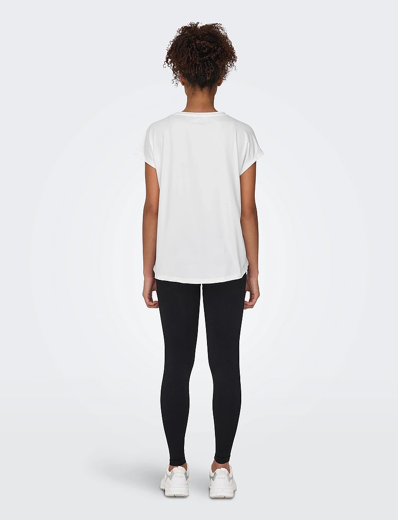 Only Play - ONPAUBREE ON SS BAT LOOSE TEE NOOS - t-shirts - cloud dancer - 3