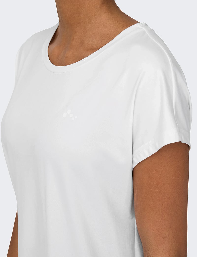 Only Play - ONPAUBREE ON SS BAT LOOSE TEE NOOS - t-shirts - cloud dancer - 4