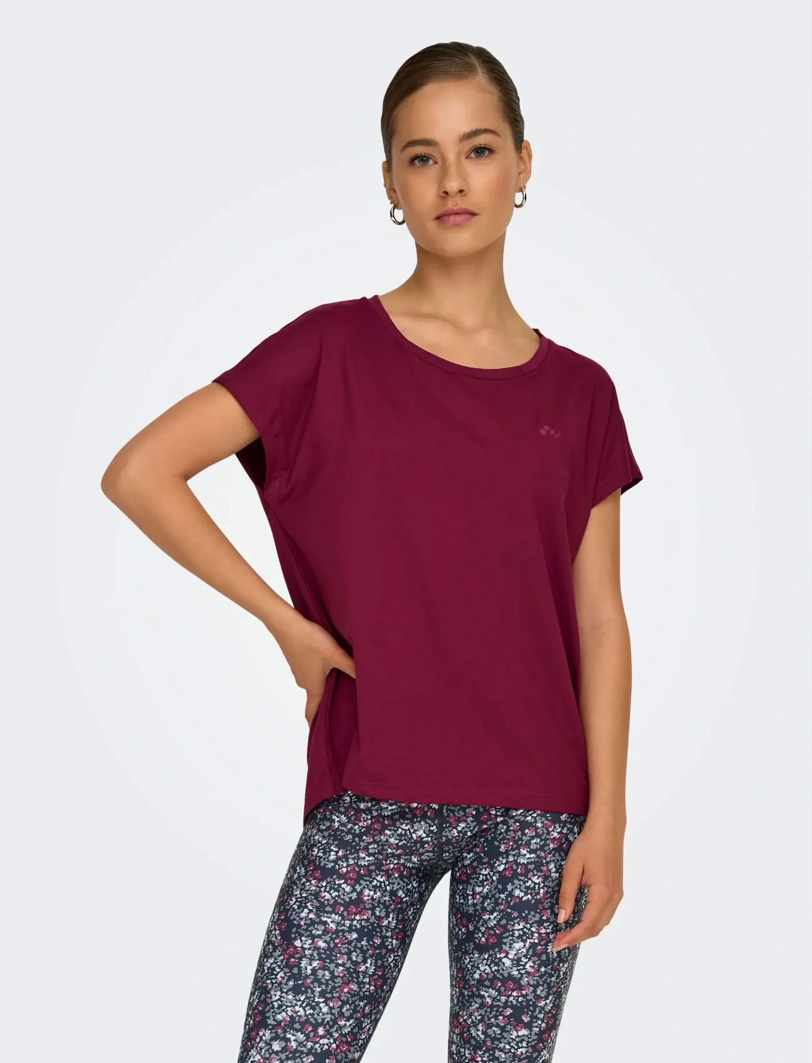 Only Play ONPAUBREE LIFE ON SS BAT LOOSE TEE NOOS - T-Shirts & Tops - RHODODENDRON / burgundy