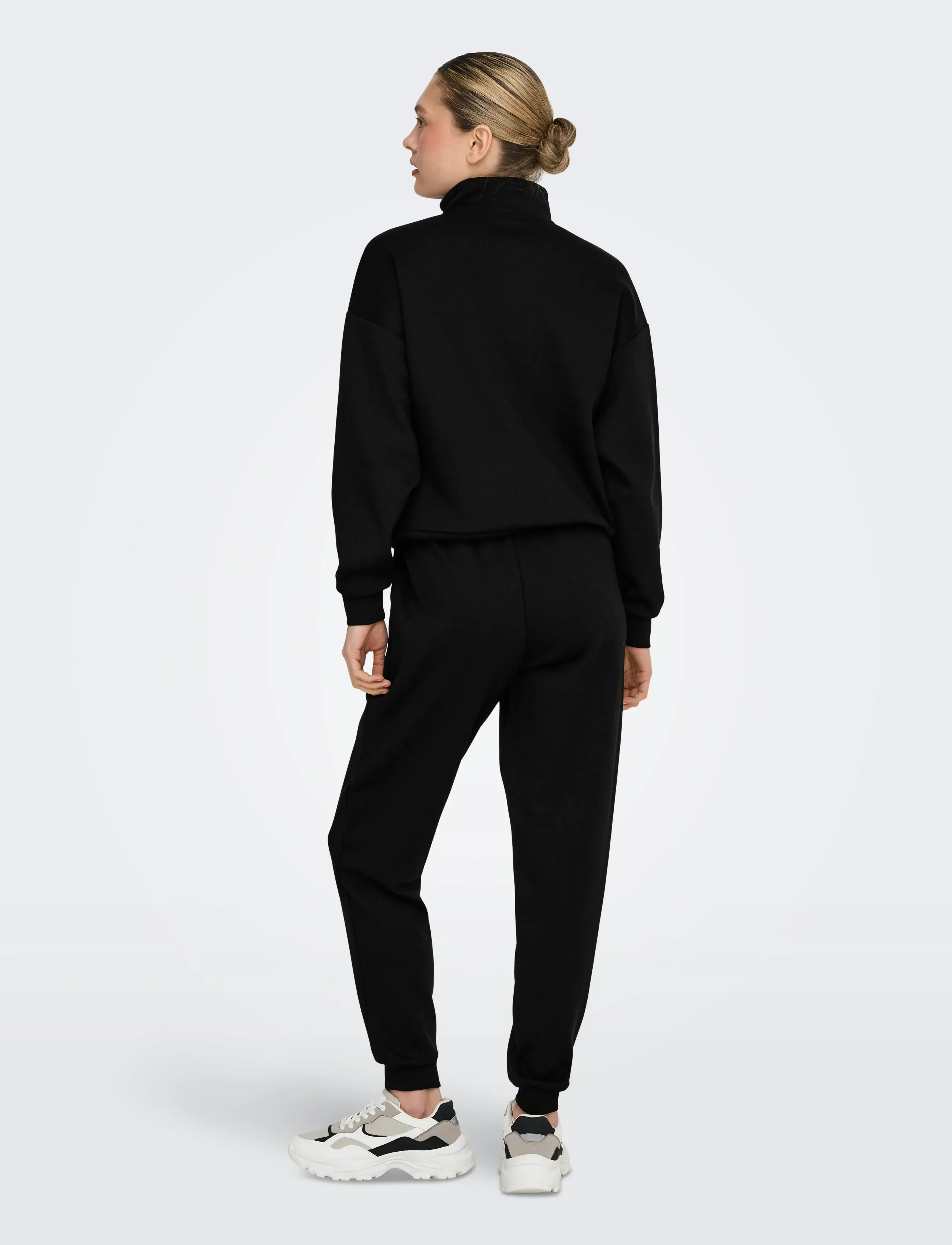 Only Play - ONPLOUNGE HW REG SWT PNT NOOS - joggingbukser - black - 3