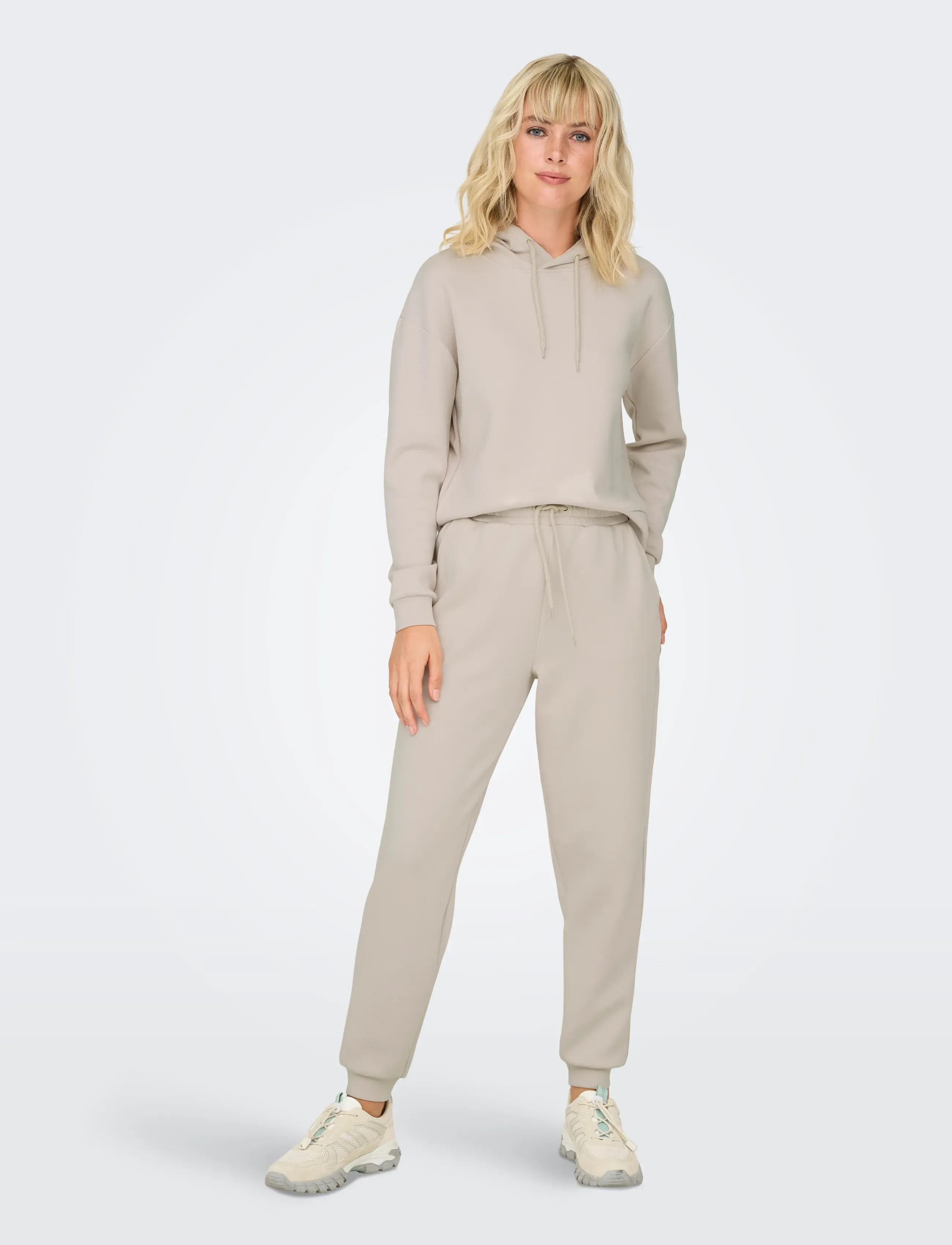 Only Play Onplounge Hw Reg Swt Pnt Noos, M, Trousers, Beige - Joggers, Frauen