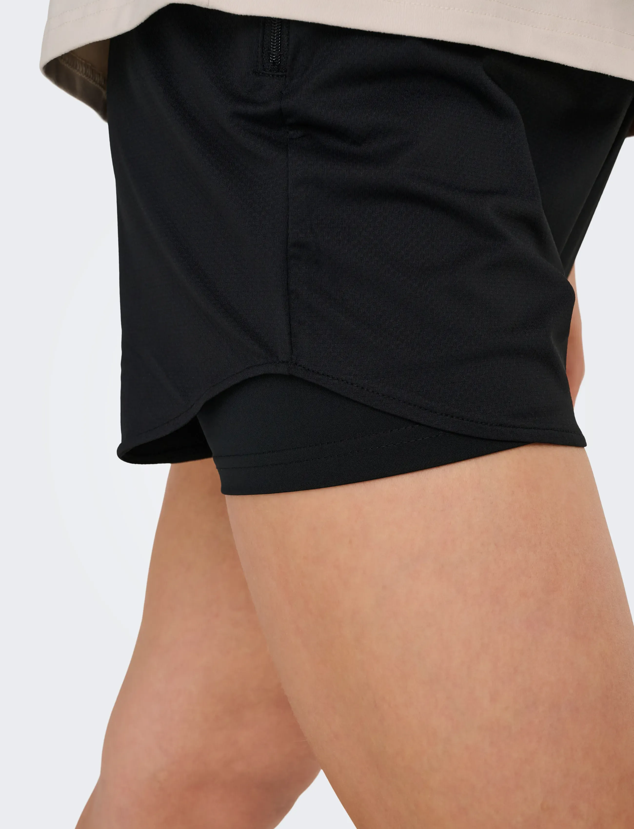 Only Play - ONPMILA-2 MW LOOSE PCK SHORTS NOOS - spodenki treningowe - black - 5