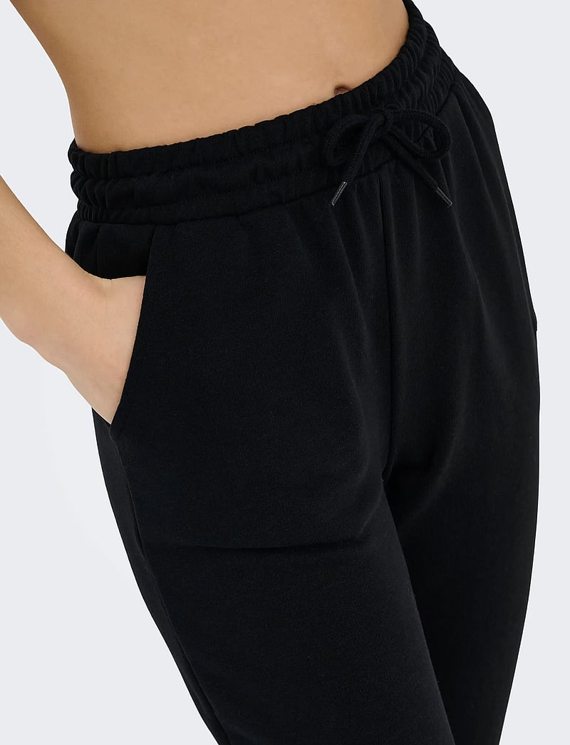 Only Play - ONPMELINA LIFE MW SLIM SWT CUFF PNT NOOS - joggingbukser - black - 5