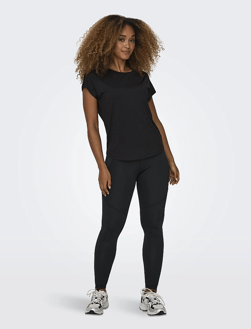 Only Play - ONPMILA LIFE ON LOOSE SS BAT TRAIN TEE - t-shirts - black - 4