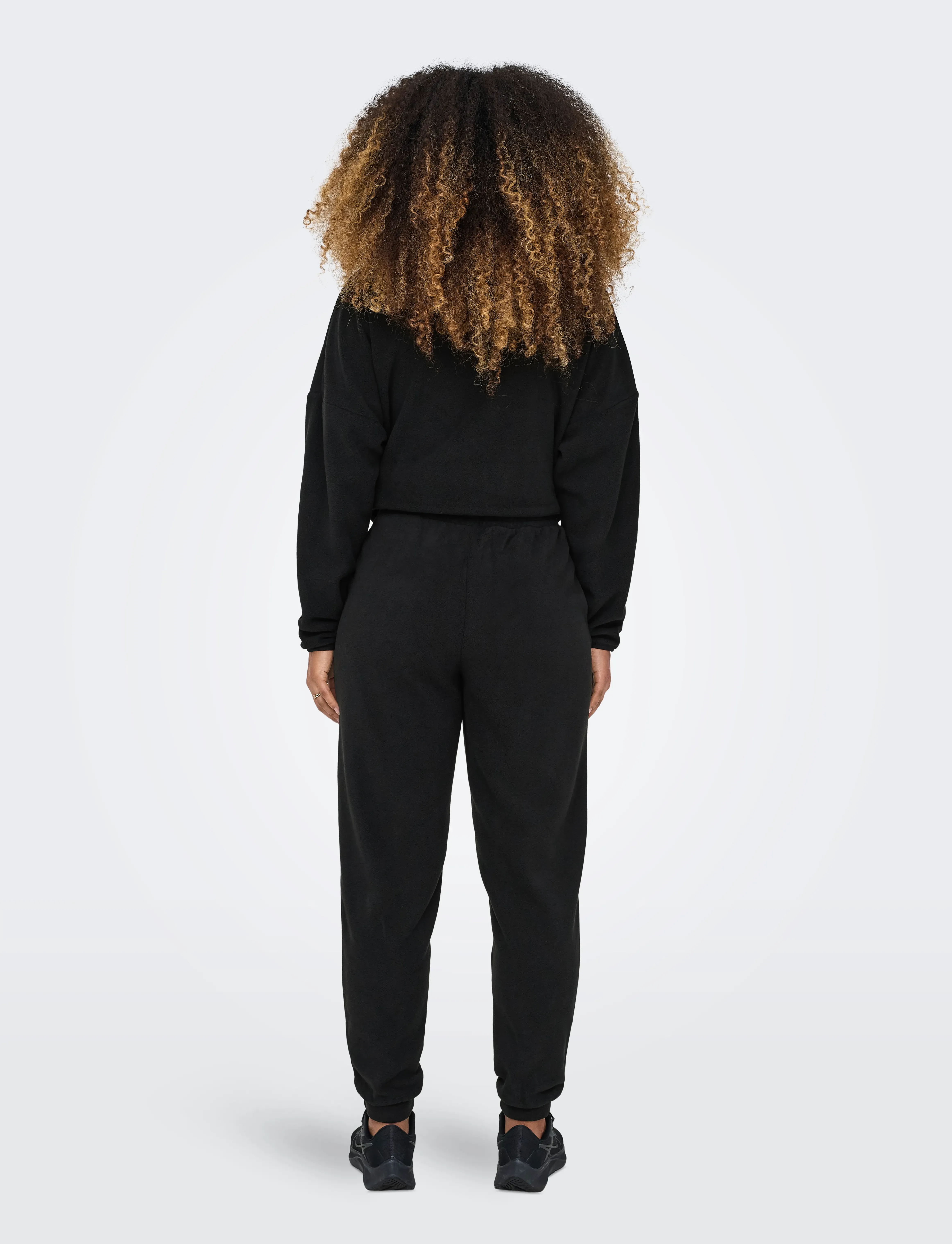 Only Play - ONPFLEE HW REG FLEECE SWT CUFF PNT - black - 3