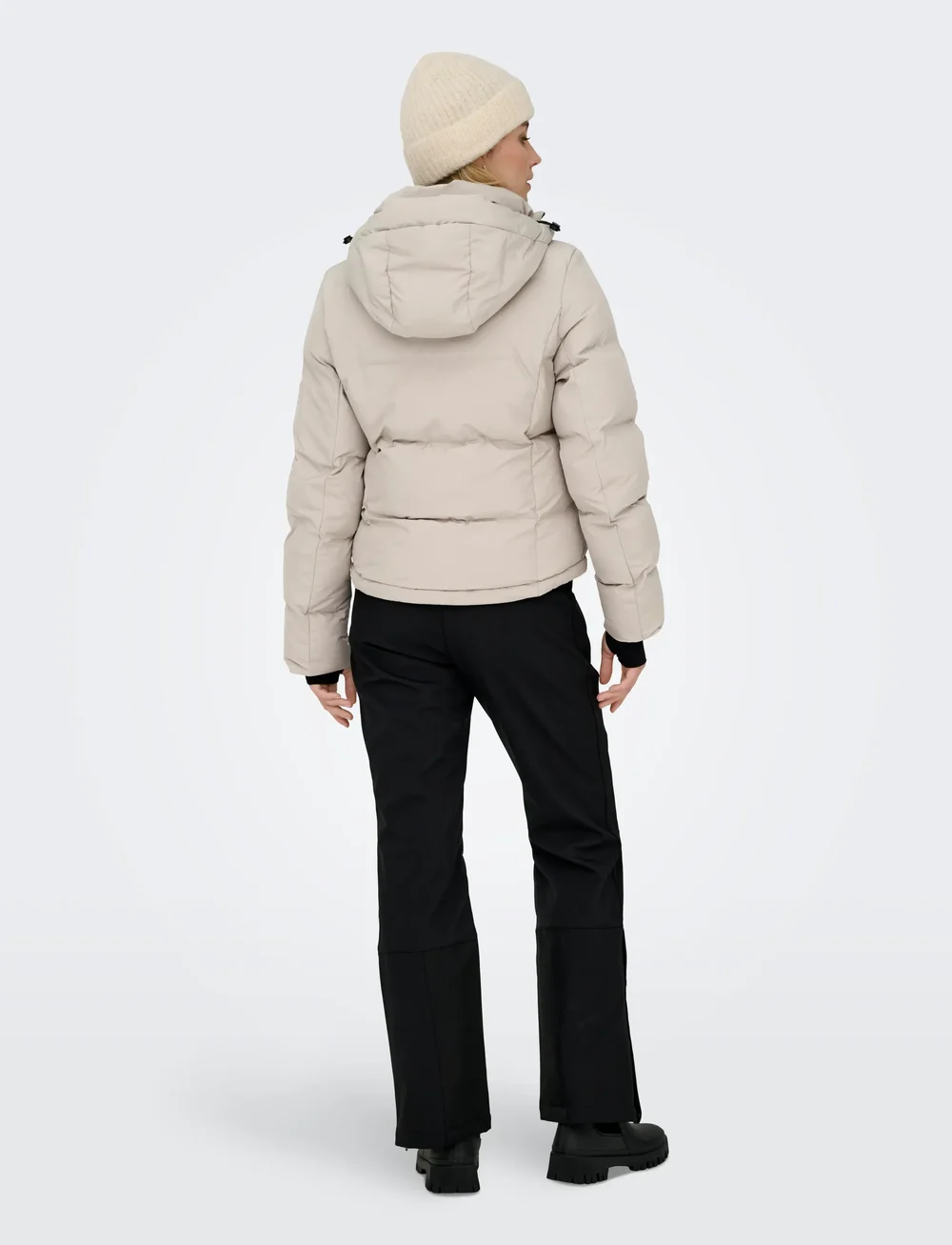 Only Play - ONPMARIA PREMIUM SHORT PUFFER OTW - sulejoped ja voodriga joped - string - 3