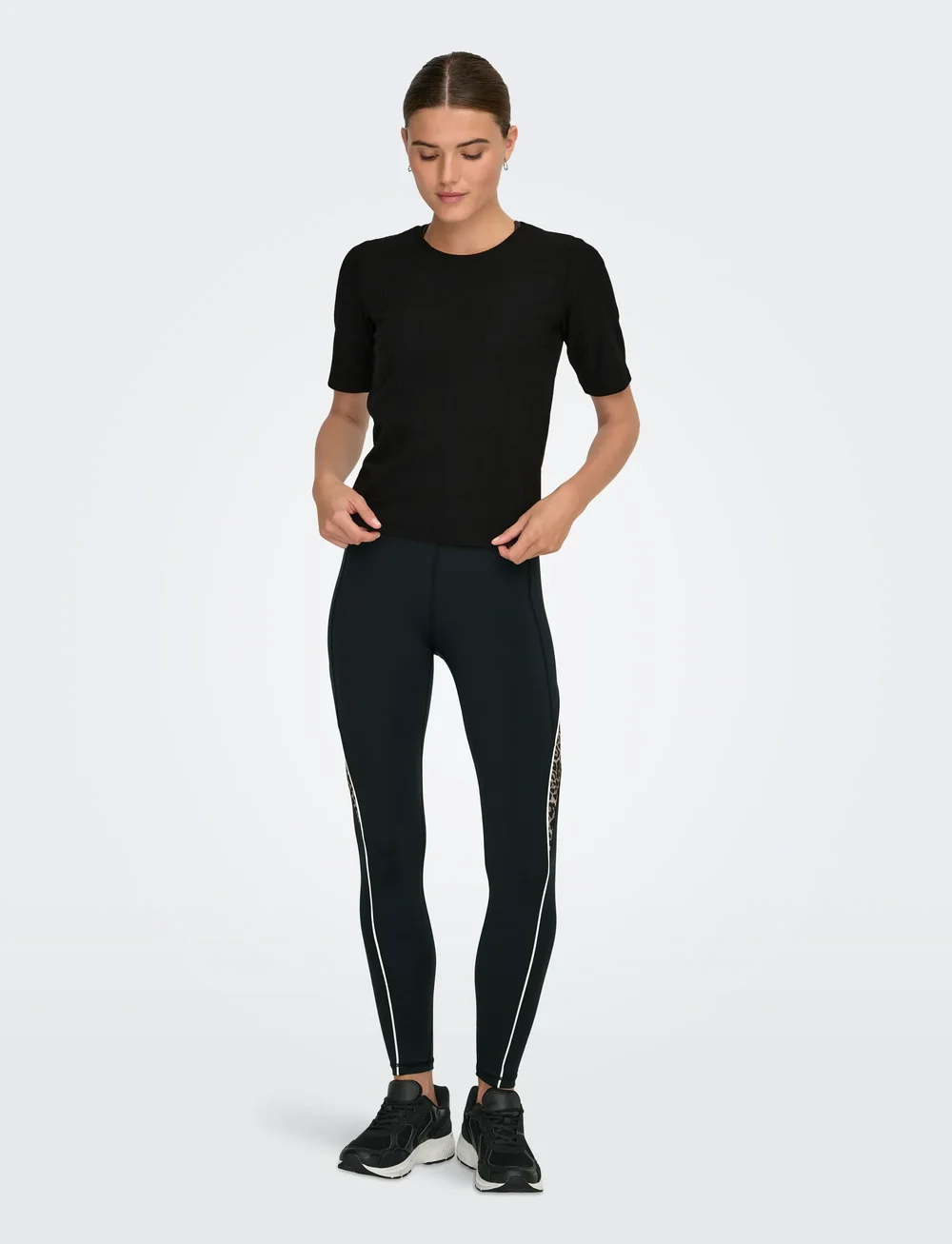 Only Play - ONPSEREN ON 2/4 REG RIB TEE NOOS - t-shirty - black - 4