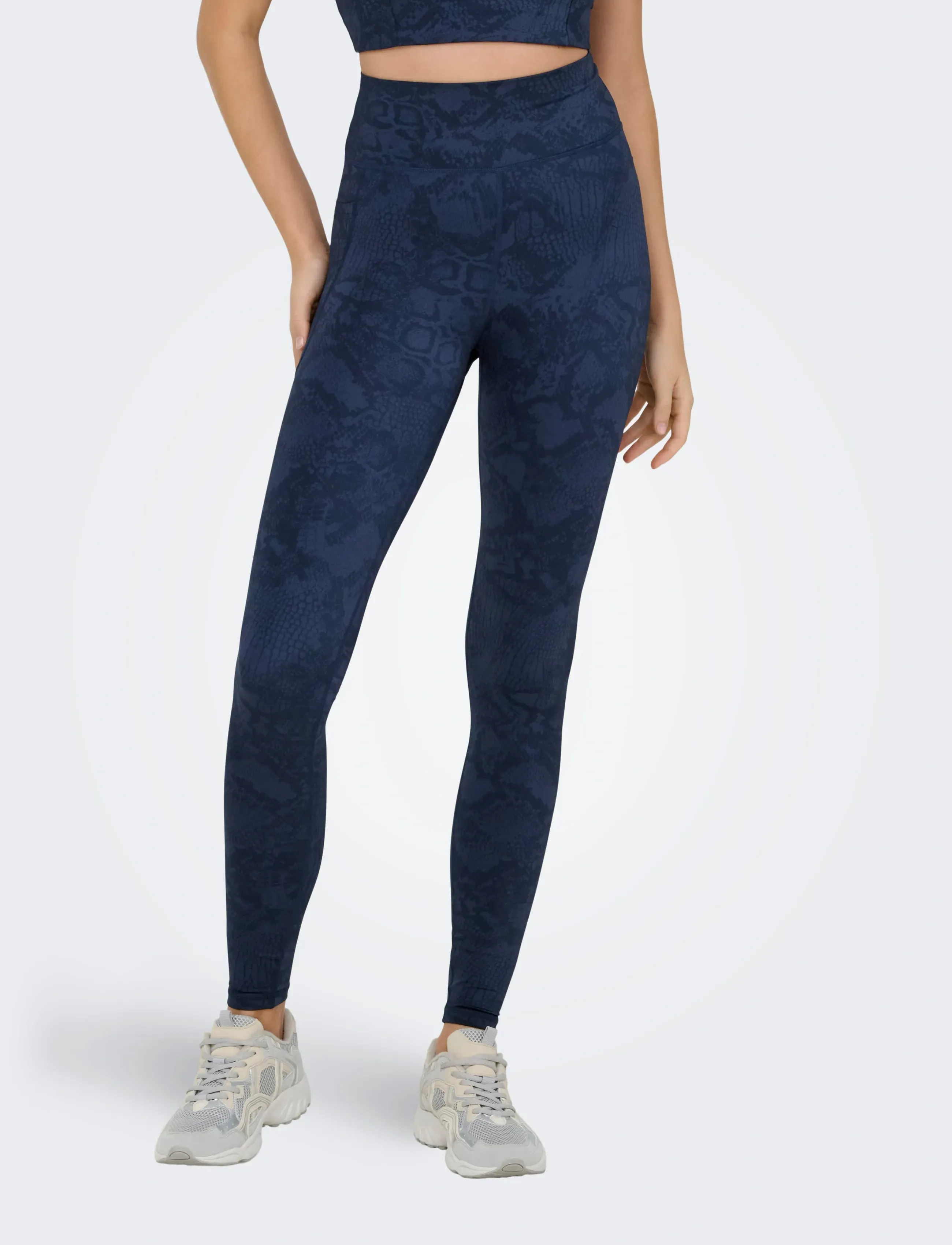 Only Play Onpjam-2-Fire Hw Aop Pck Train Tight, XS, Navy, Underdele > Leggings, Dame