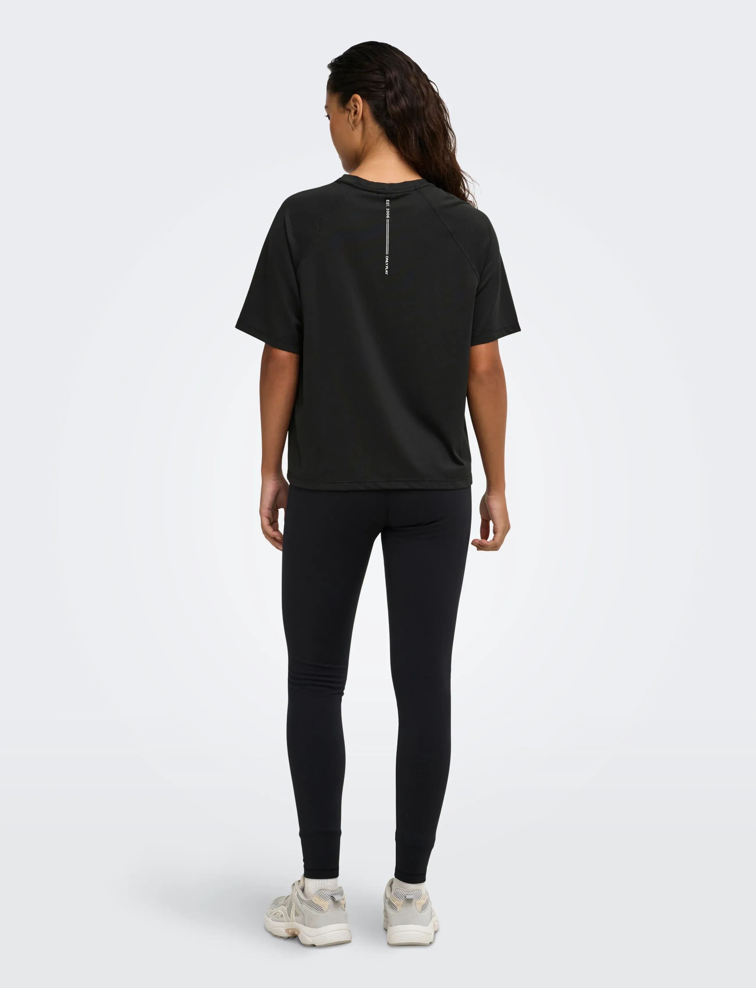 Only Play - ONPSILLE ON SS LOOSE TEE NOOS - t-shirts - black - 3