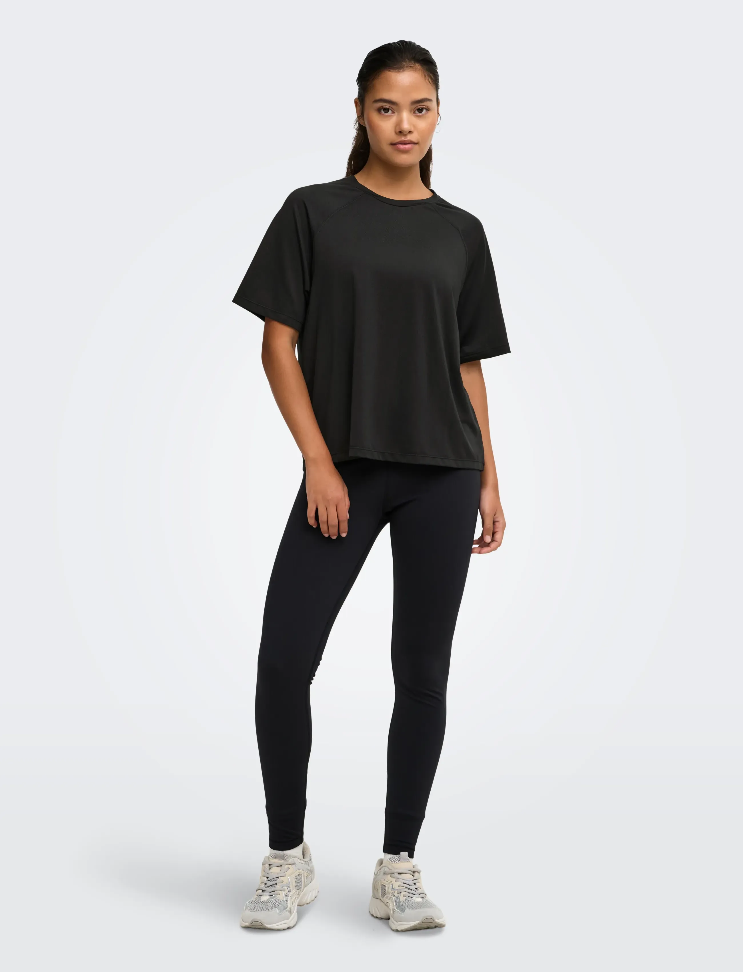 Only Play - ONPSILLE ON SS LOOSE TEE NOOS - t-shirts - black - 4