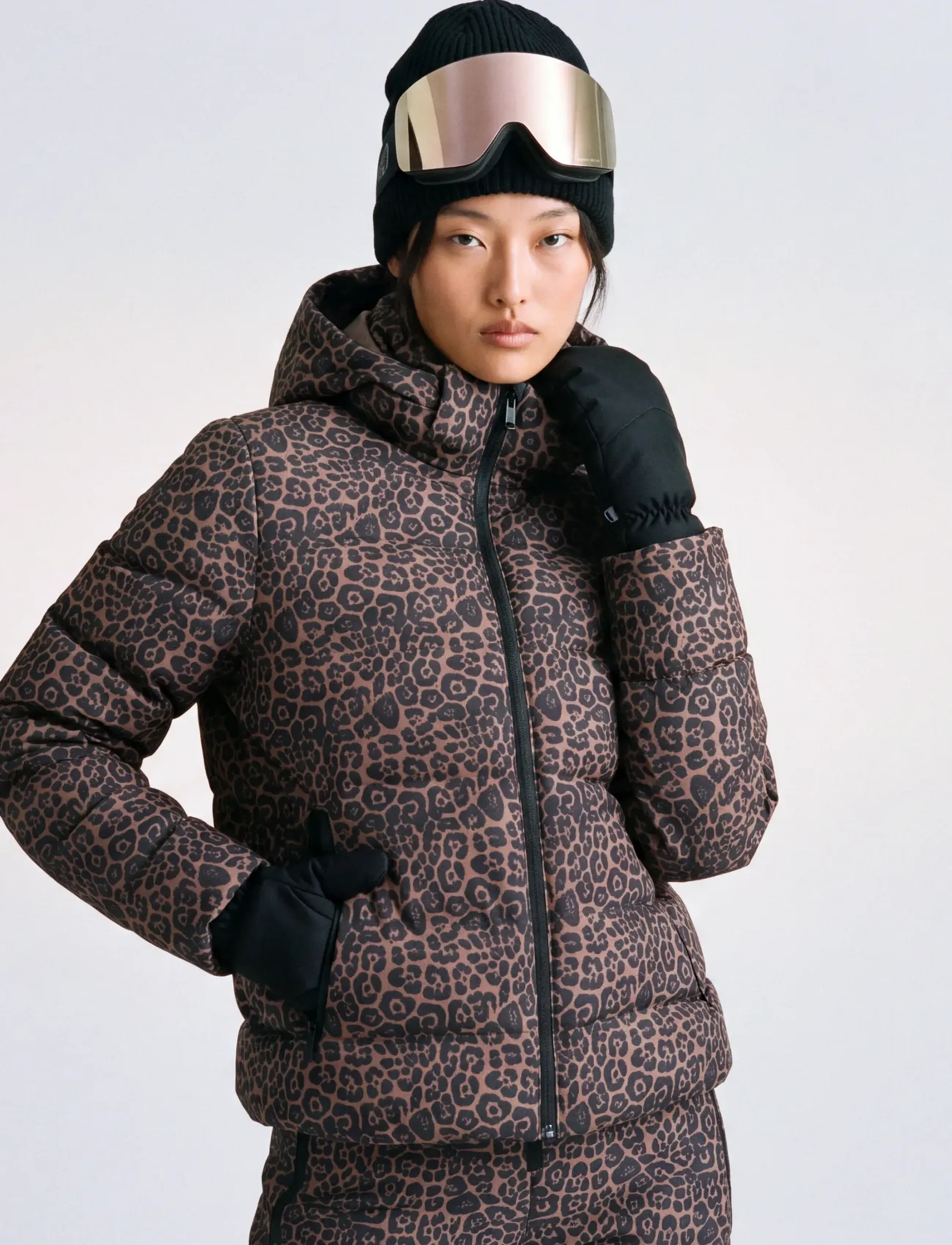 Only Play - ONPENYA PREMIUM SHORT PUFFER SKI JCK - deep taupe - 0