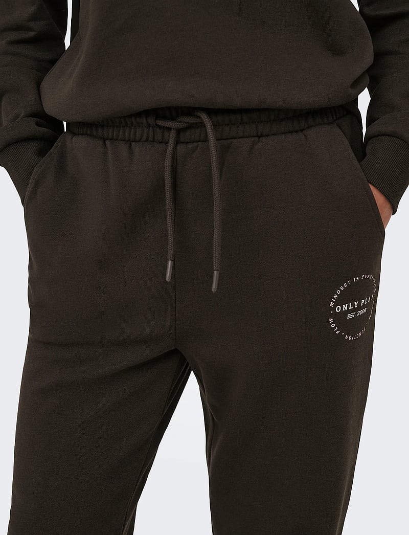 Only Play - ONPCAVA HW REG BRUSH SWT PNT - joggingbukser - chocolate torte - 5
