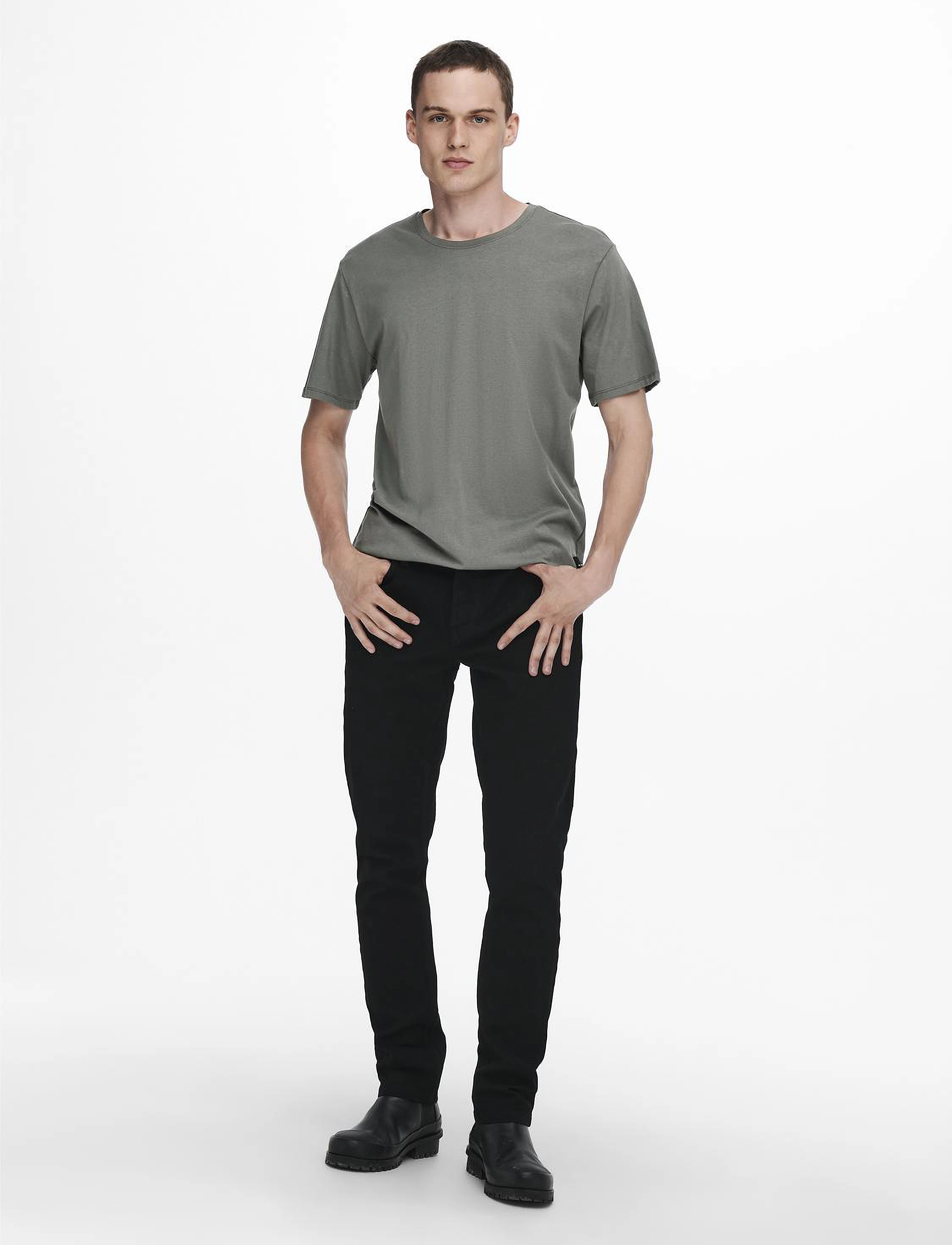 ONLY & SONS ONSMATT LONGY SS TEE NOOS - Tøj - CASTOR GRAY / khaki/green