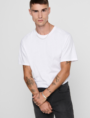 ONLY & SONS - ONSMATT LONGY SS TEE NOOS - lowest prices - white - 6